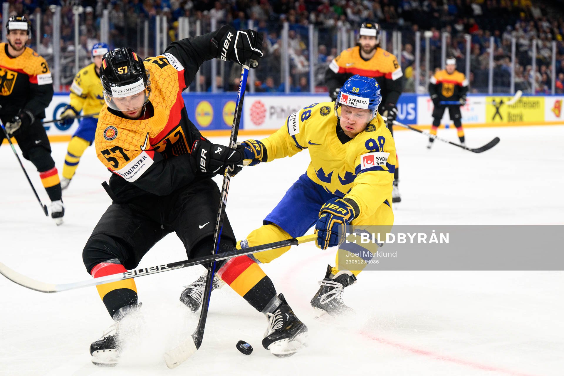 Leon Huttl of Germany and Alexander Nylander of Sweden