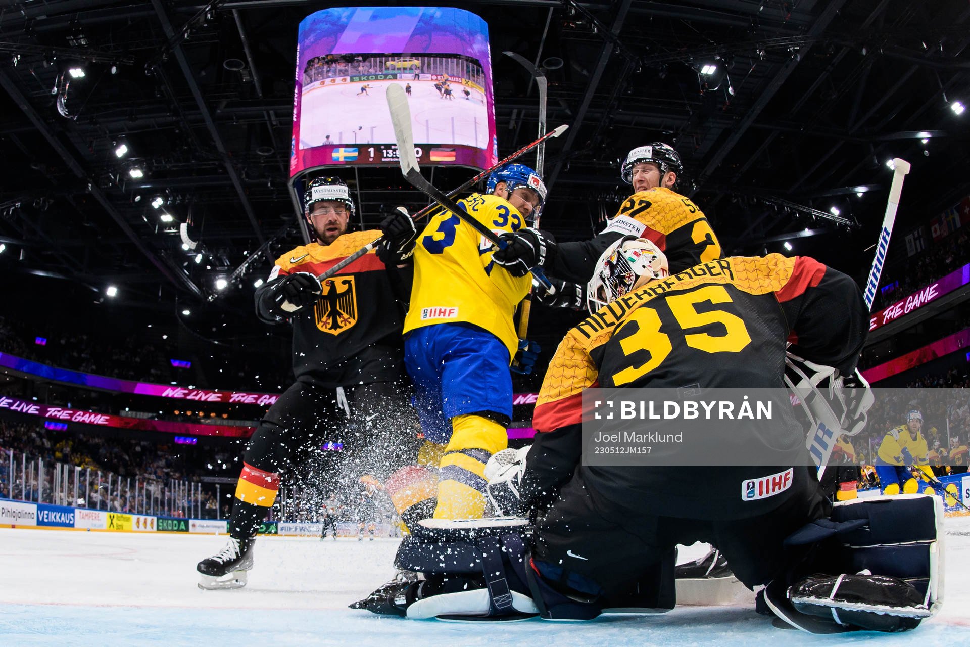 Jakob Silfverberg of Sweden challenges Maximimilian