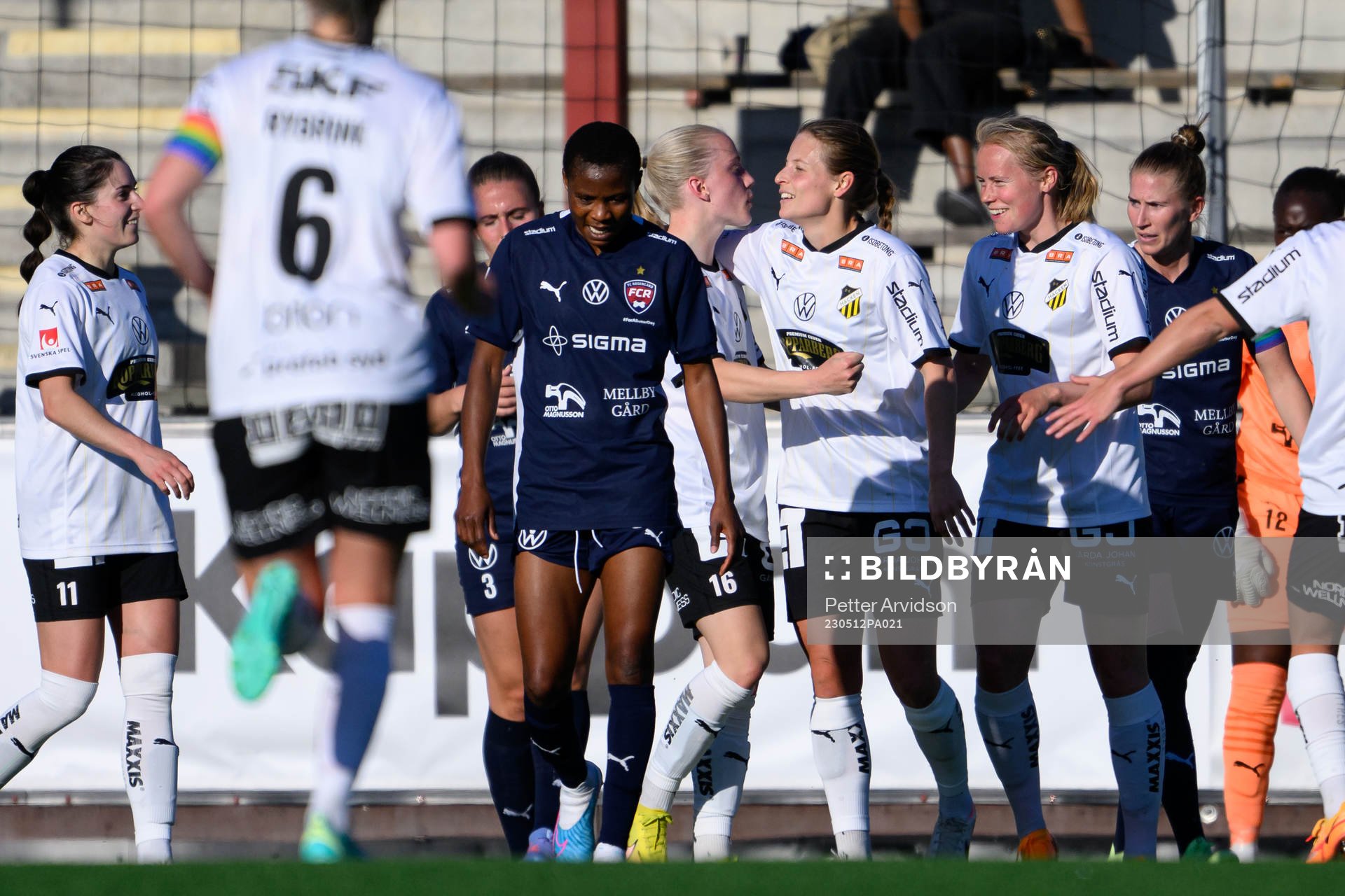 Häckens Anna Anvegård jublar