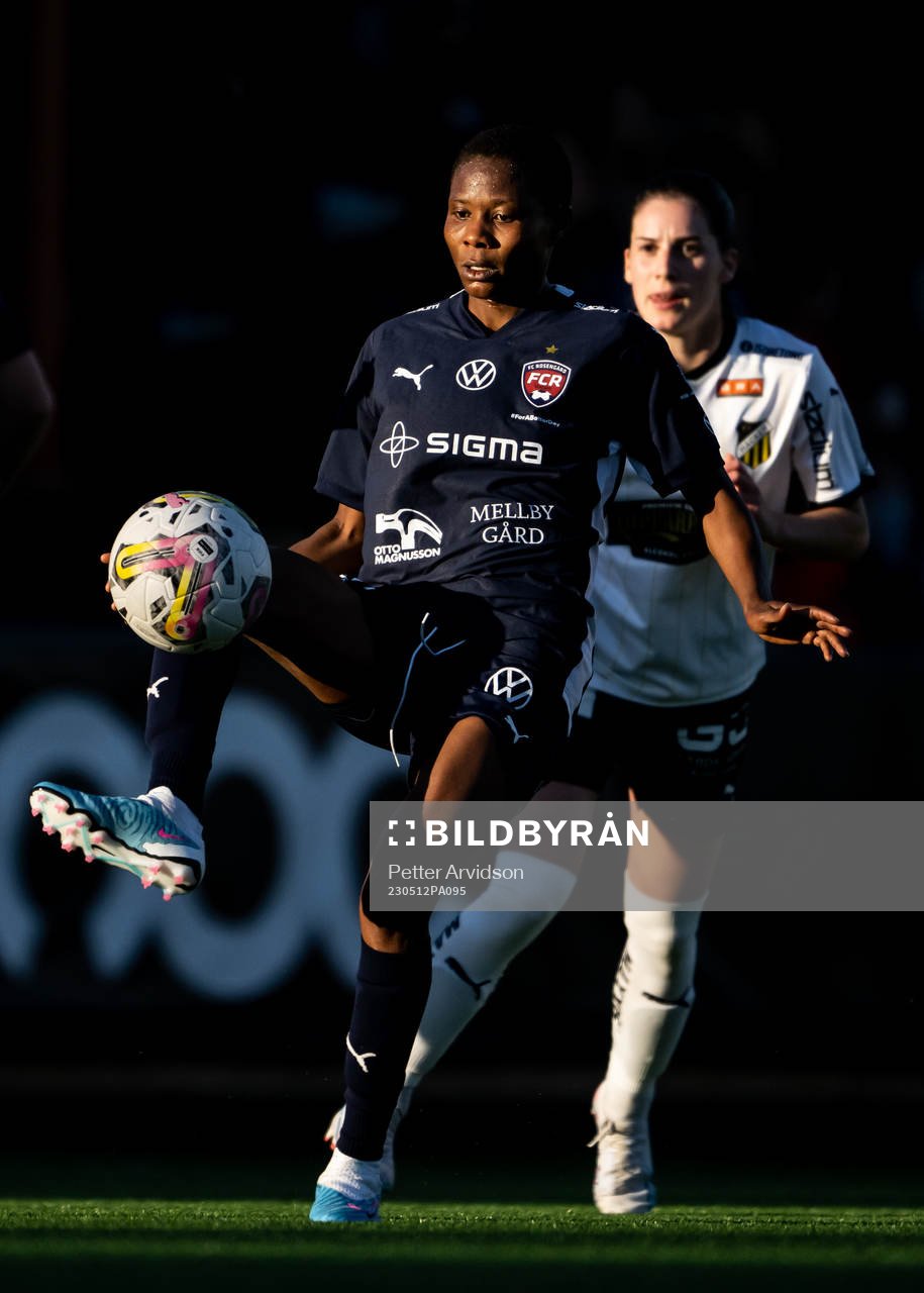FC Rosengårds Halimatu Ibrahim Ayinde och Häckens