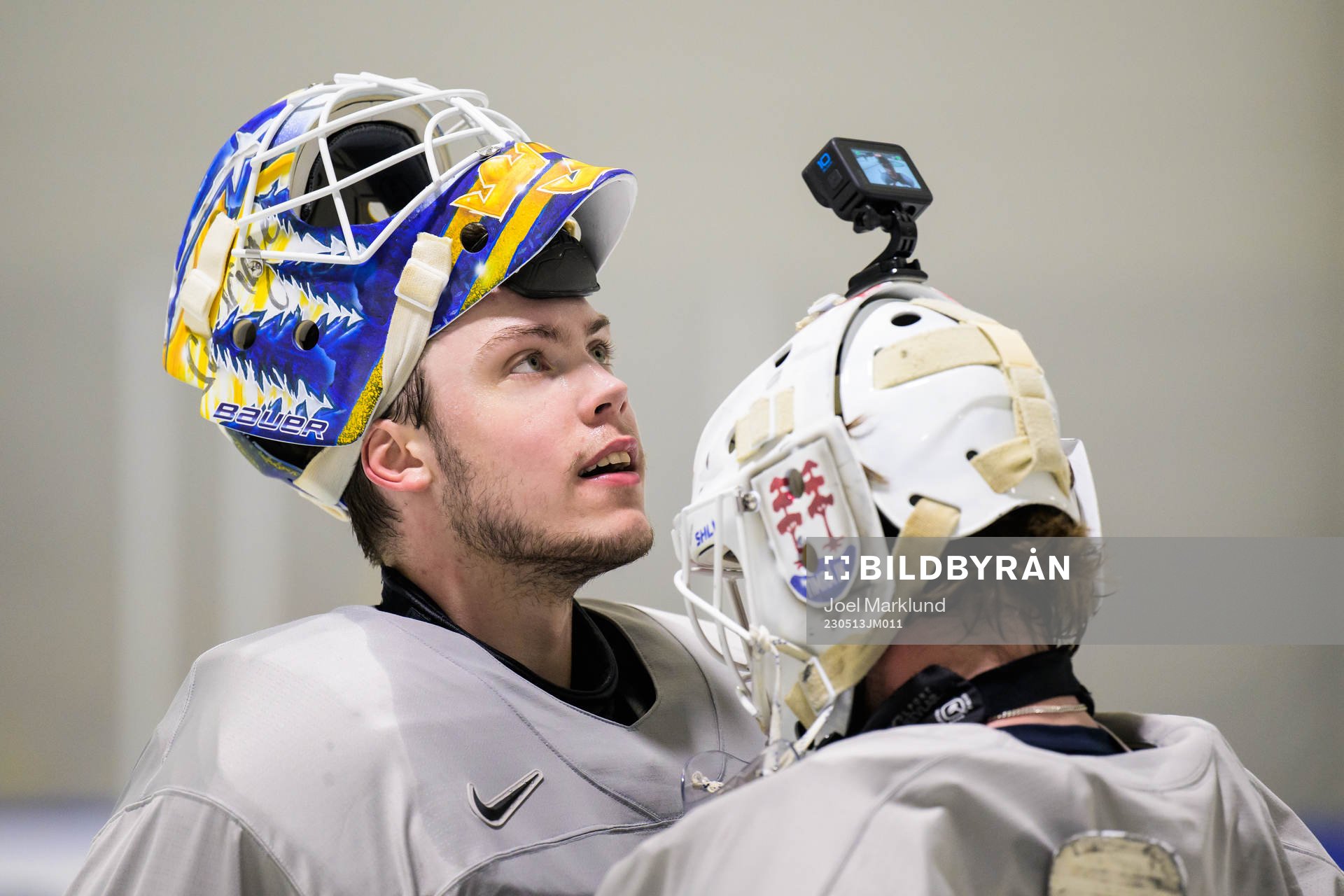 Goaltender Jesper Wallstedt and goaltender Jacob Johansson