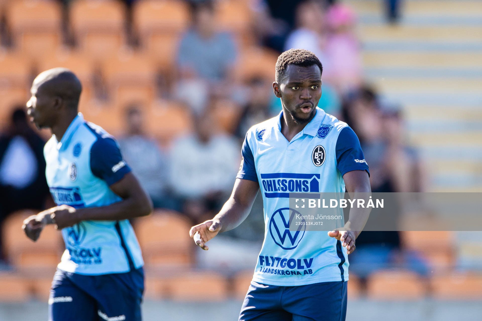 Landskronas Kofi Fosuhene Asare under fotbollsmatchen i Superettan mellan Västerås SK och Landskrona den 13 maj 2023 i Västerås. 