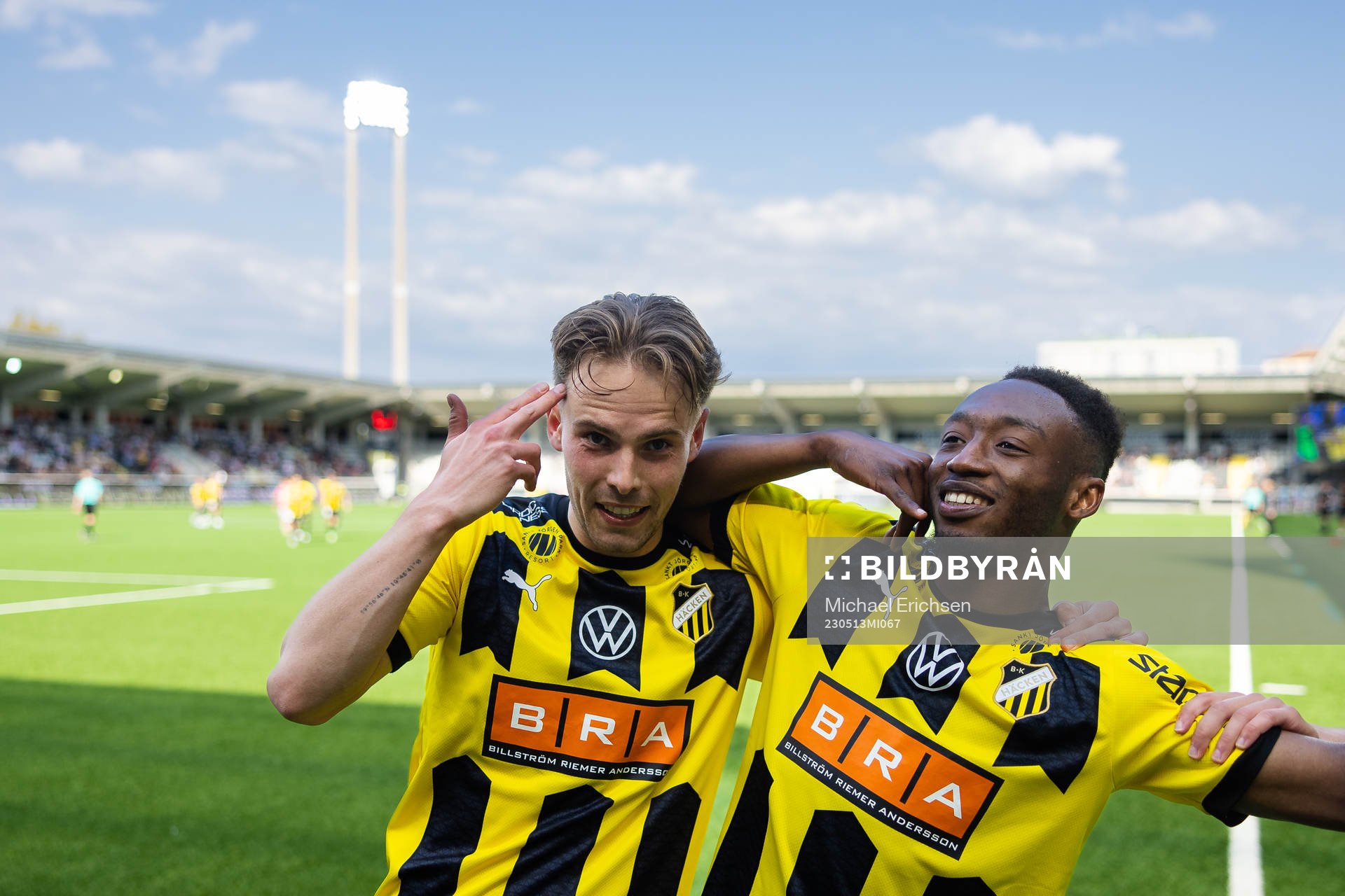 Häckens Benie Adama Traore jublar