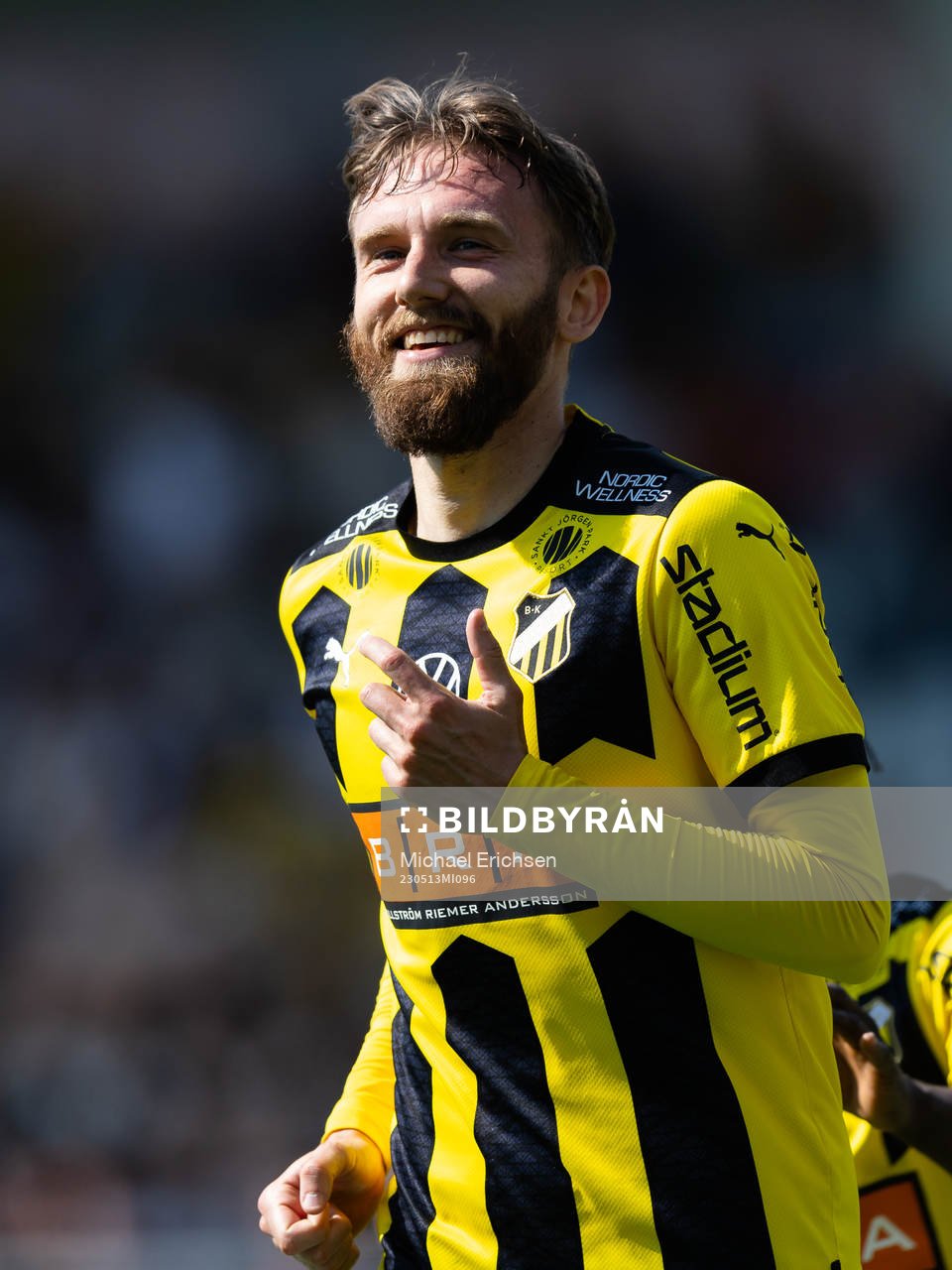 Häckens Simon Sandberg jublar