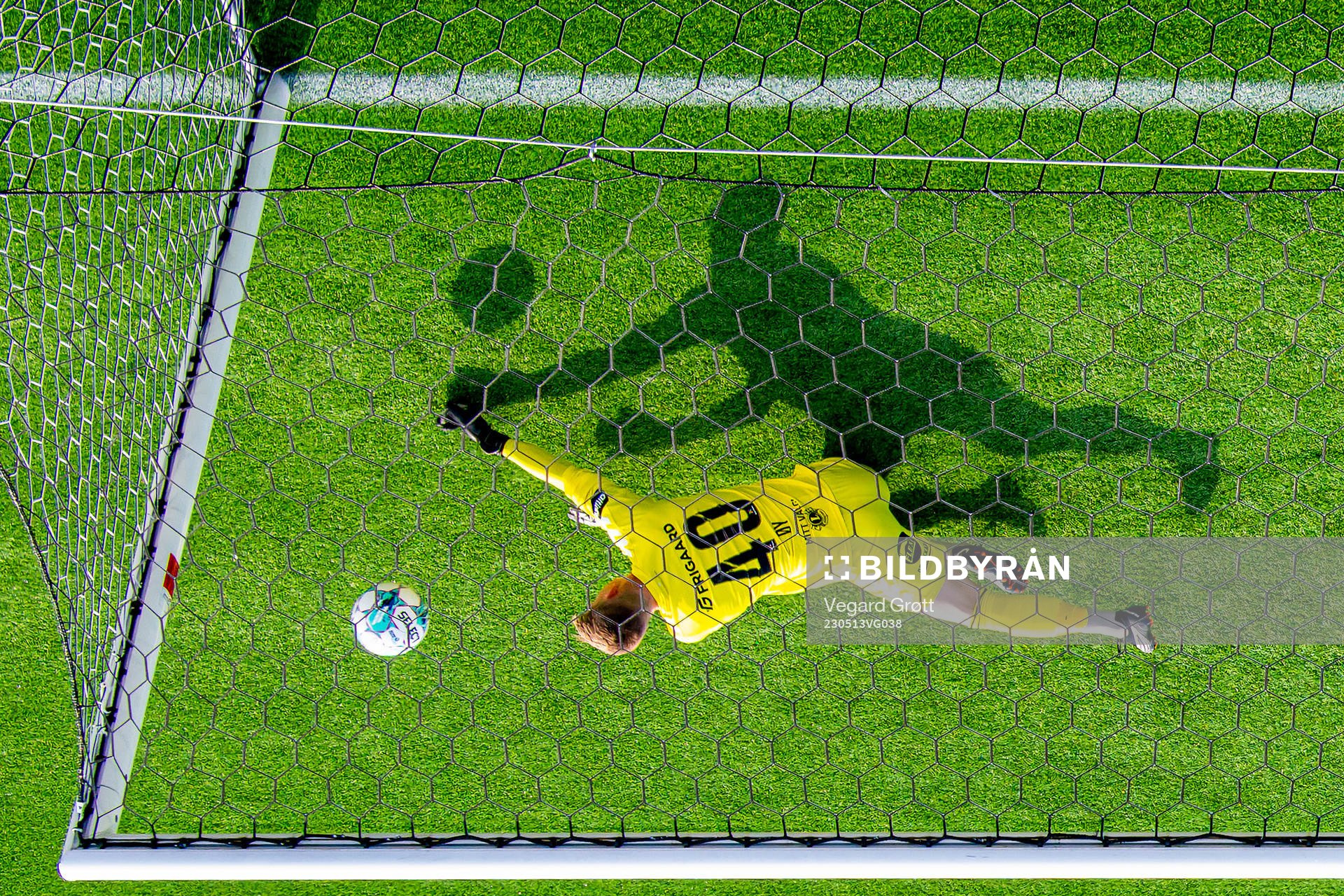 Goalkeeper Leander Øy of Sarpsborg 08 with a save