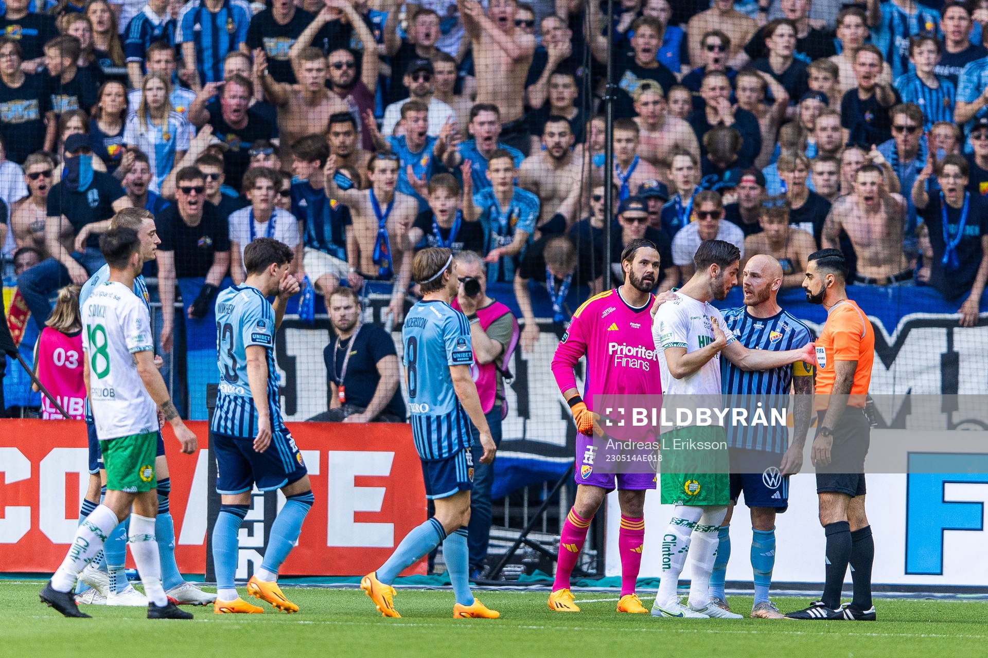 Hammarbys Adi Nalic och Djurgårdens Magnus Eriksson