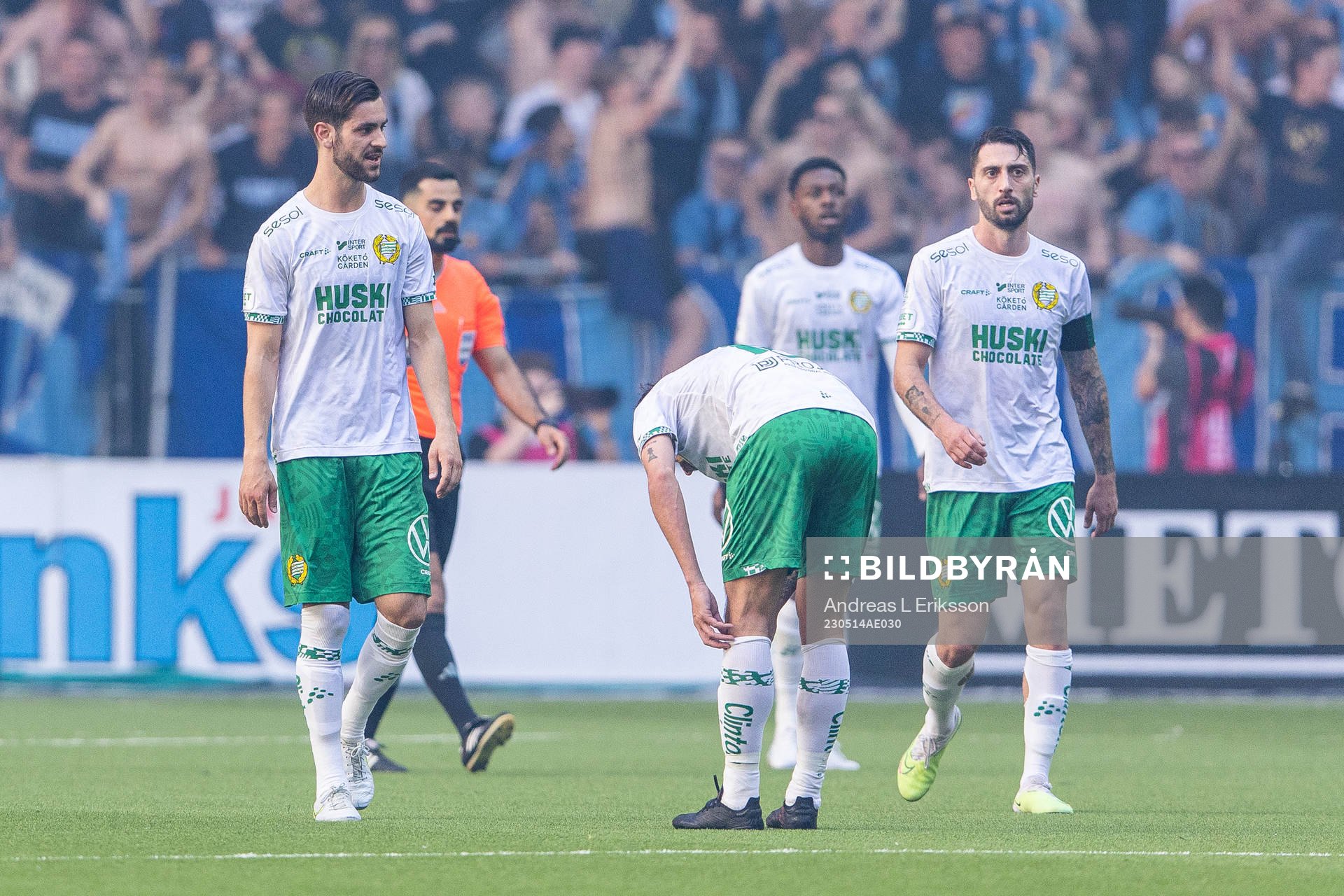 Hammarbys Adi Nalic och Nahir Besara deppar