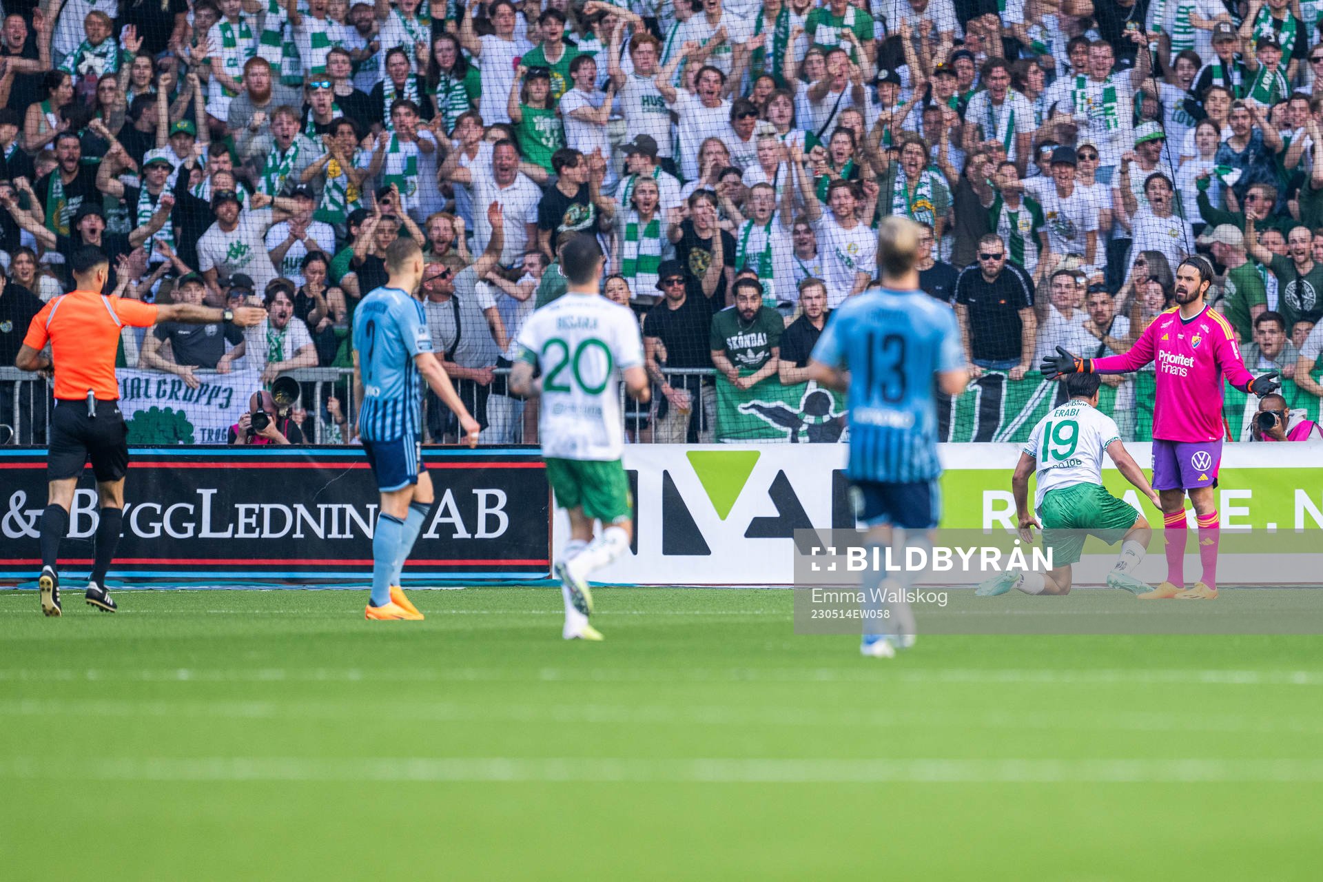 Domare Mohammed Al-Hakim dömer straff och Djurgårdens