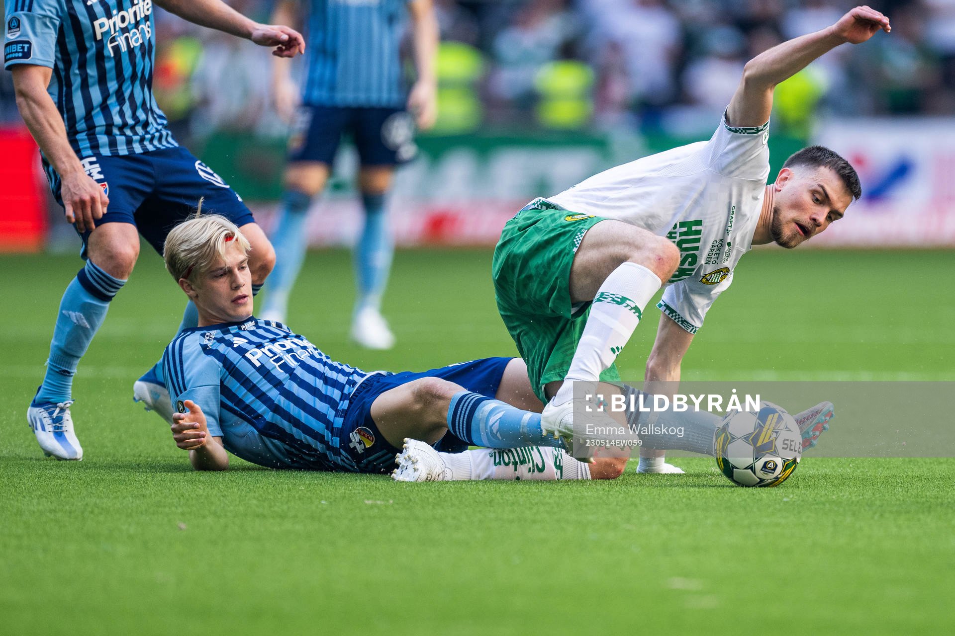 Djurgårdens Lucas Bergvall och Hammarbys Pavle Vagic