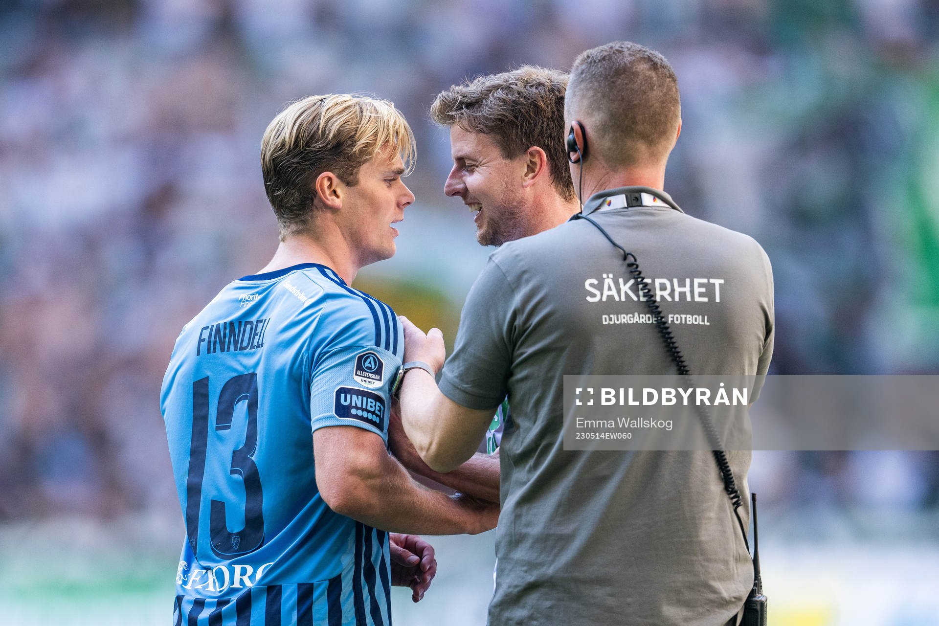 Irriterat mellan Djurgårdens Hampus Finndell och Hammarbys