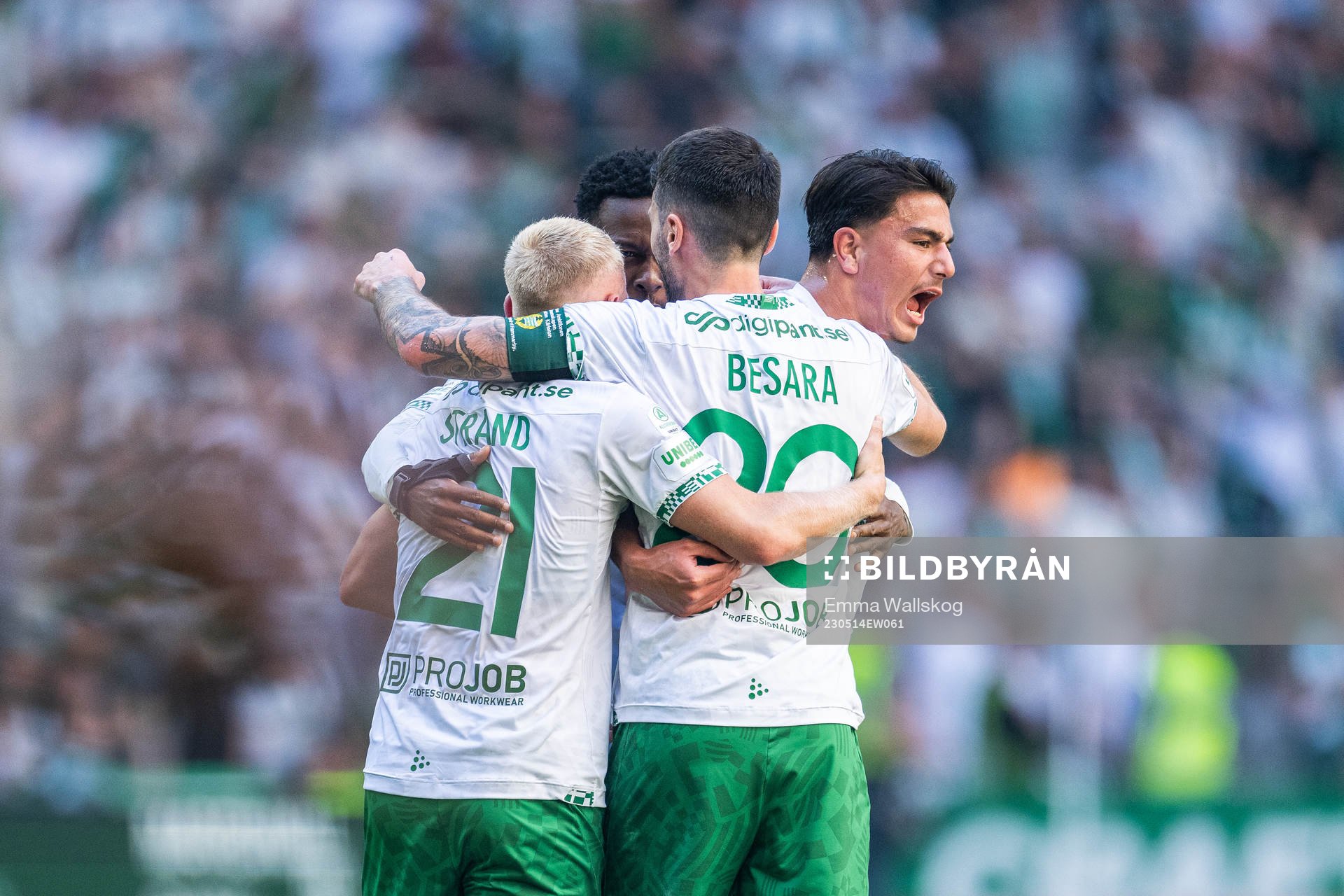 Hammarbys Simon Strand, Nahir Besara och Jusef Erabi jublar