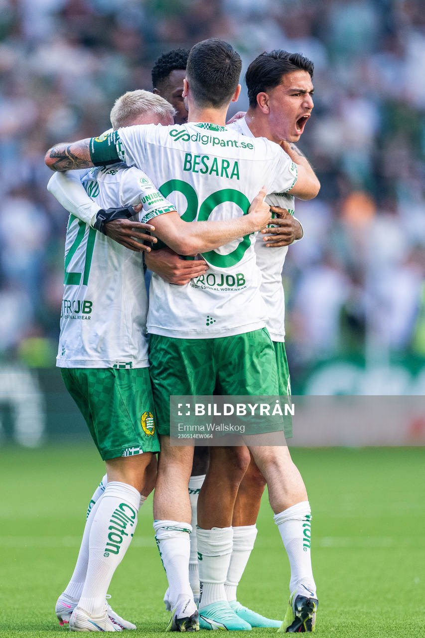 Hammarbys Simon Strand, Nahir Besara och Jusef Erabi jublar