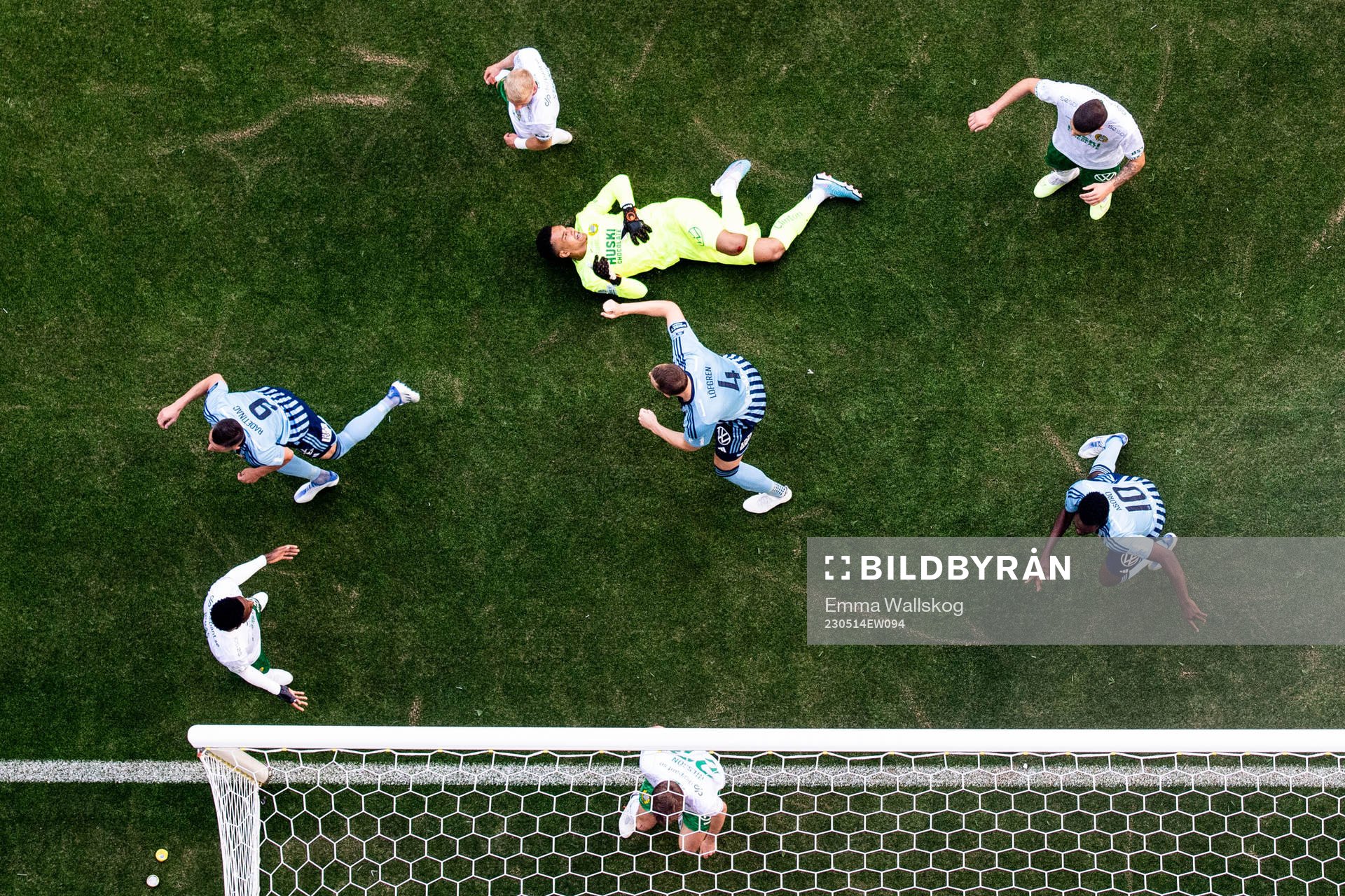 Djurgårdens Haris Radetinac (ej i bild) gör 3-2 bakom