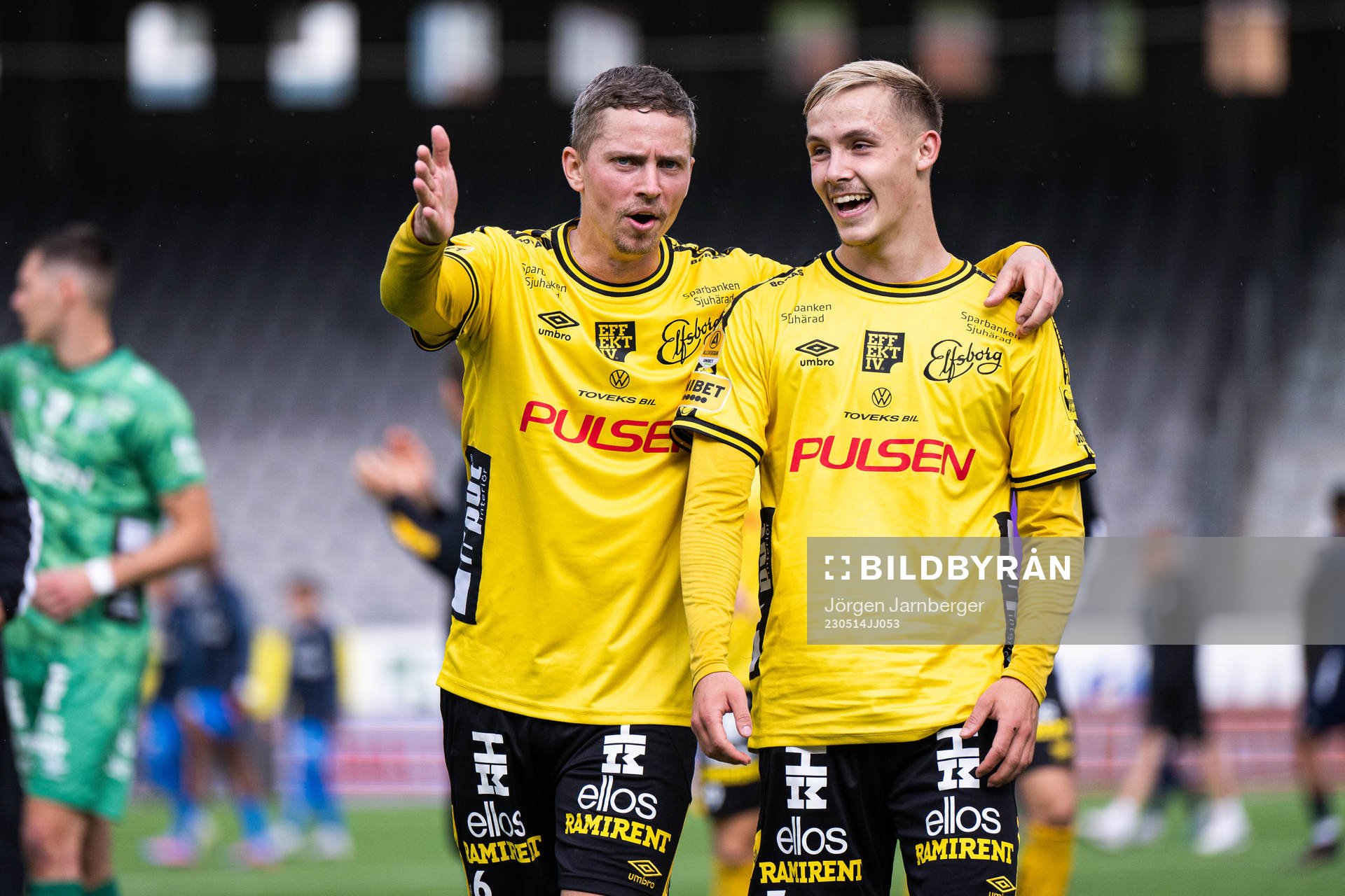 Elfsborgs Andre Ibsen Rømer och Jacob Ondrejka jublar