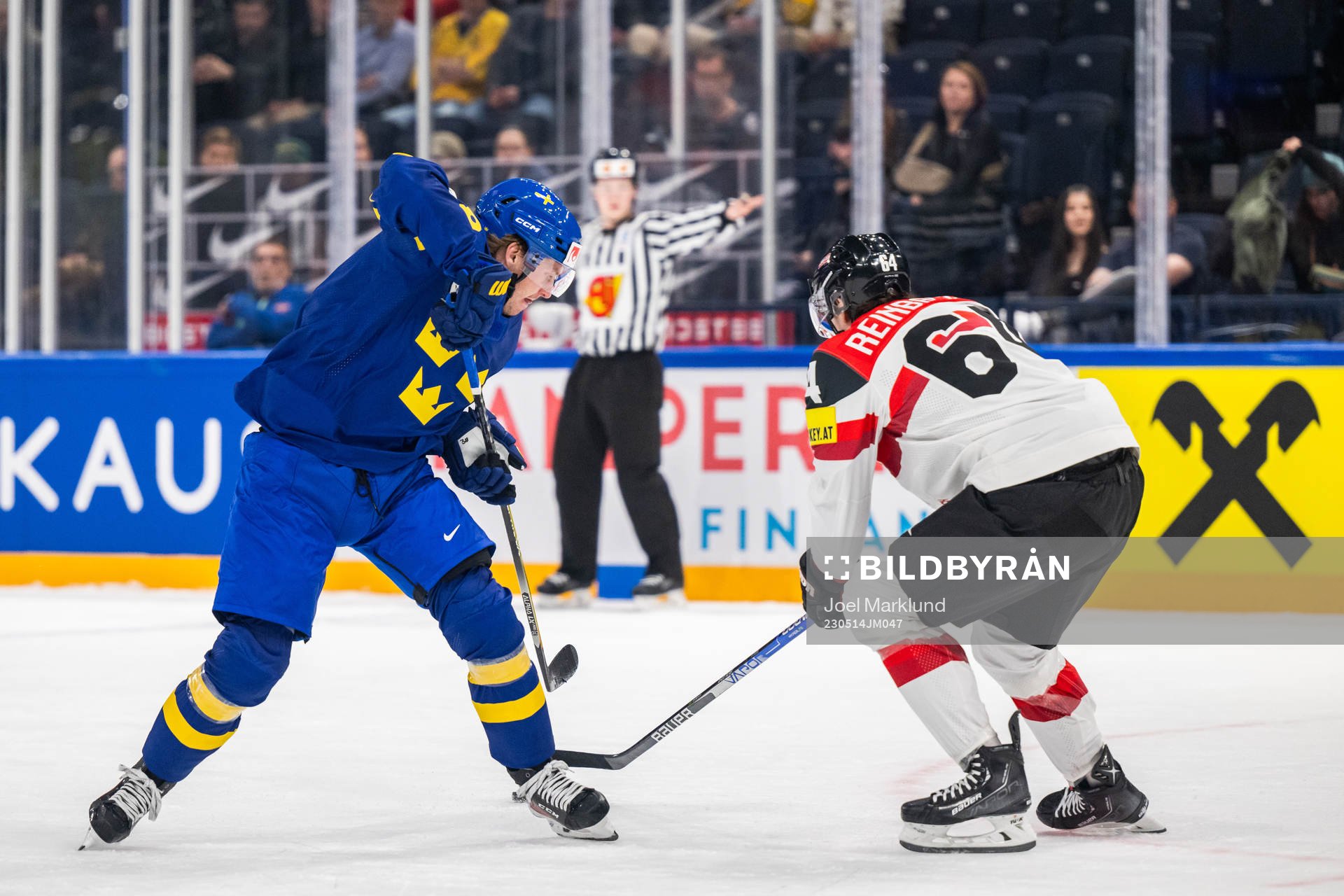 Rasmus Sandin of Sweden and David Reinbacher of Austria