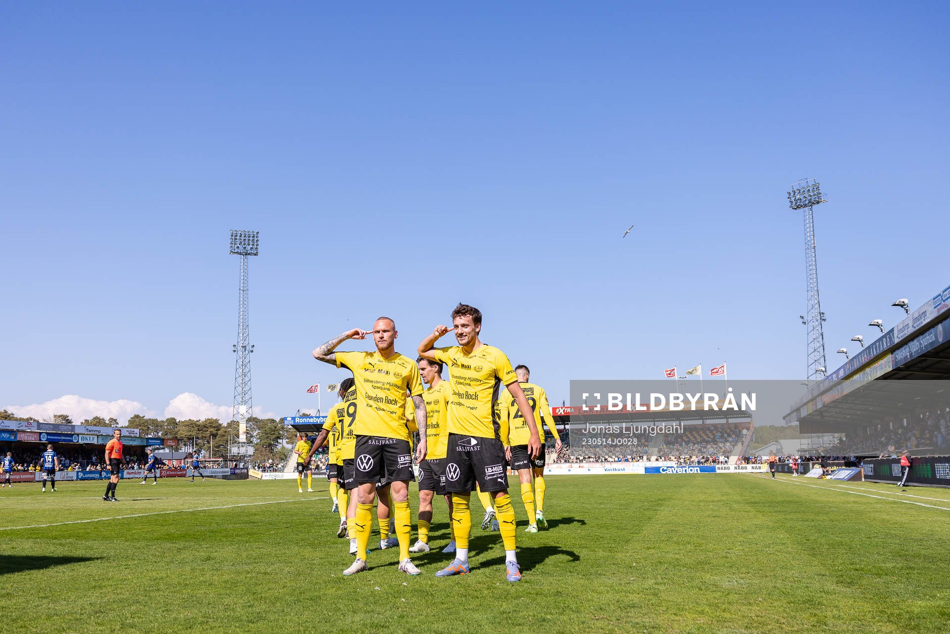 Adam Ståhl och Colin Rösler jublar
