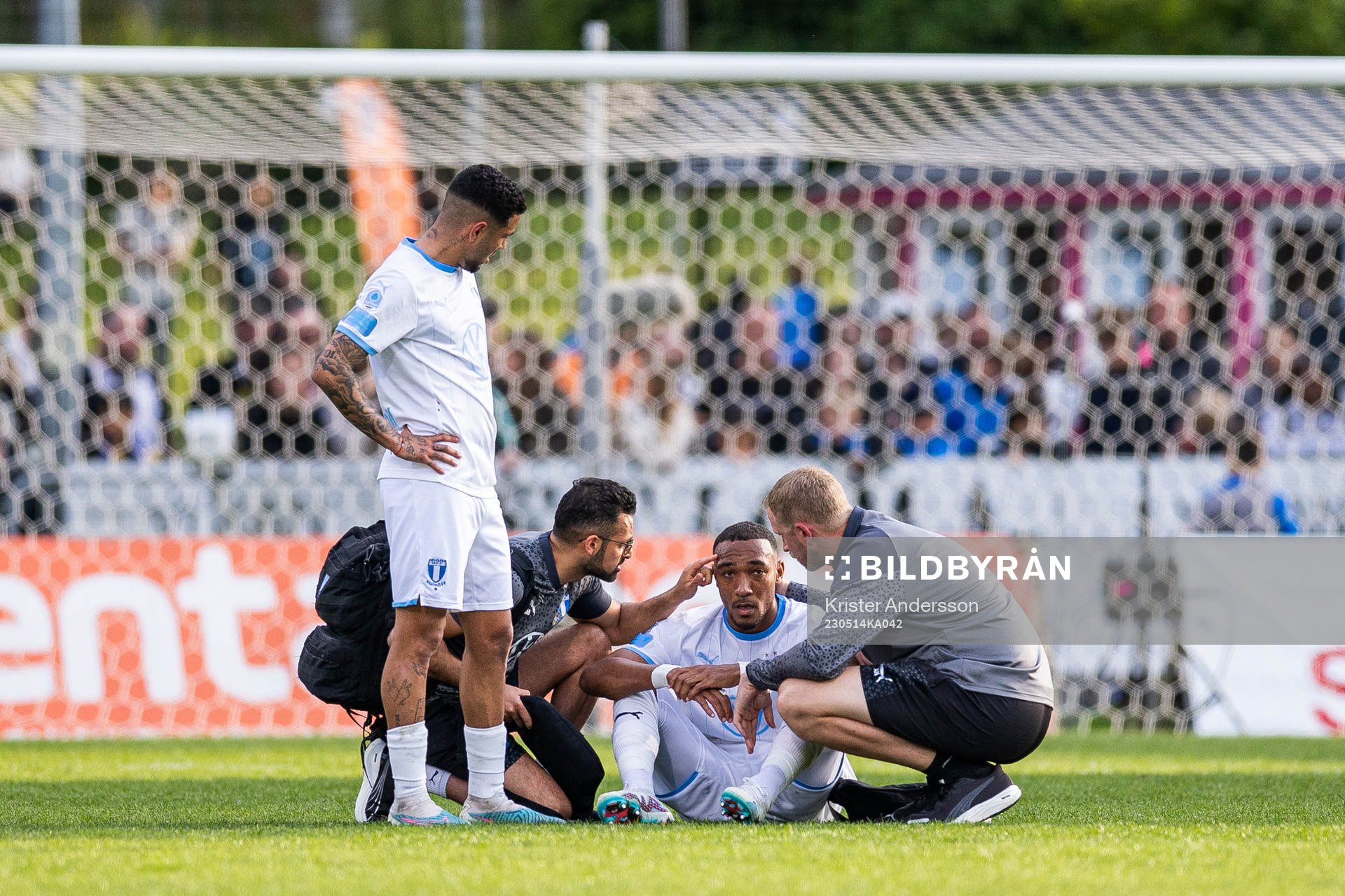 Malmö FFs Derek Cornelius får vård