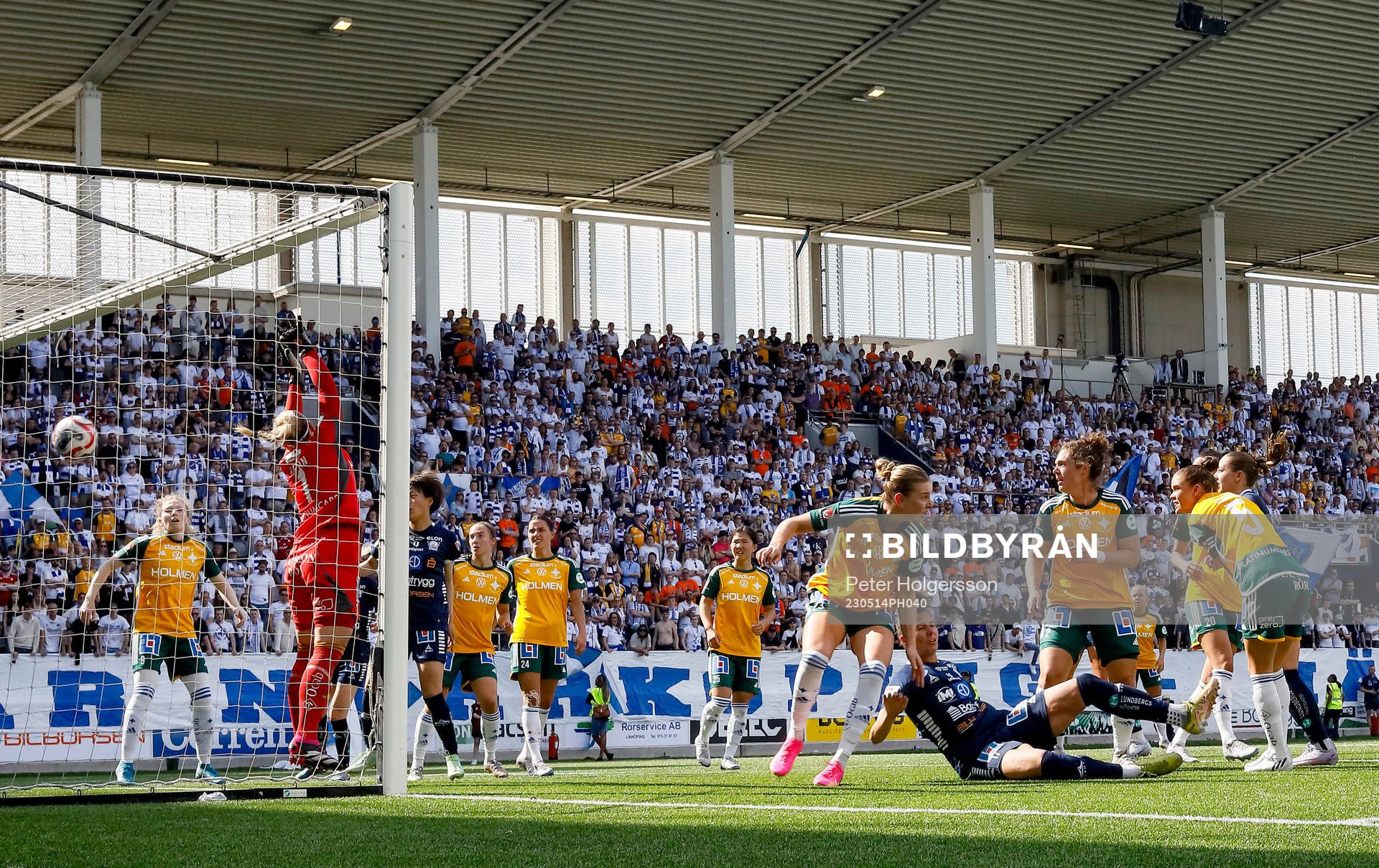 Mål 1-0 förbi IFK Norrköpings Sofia Hjern