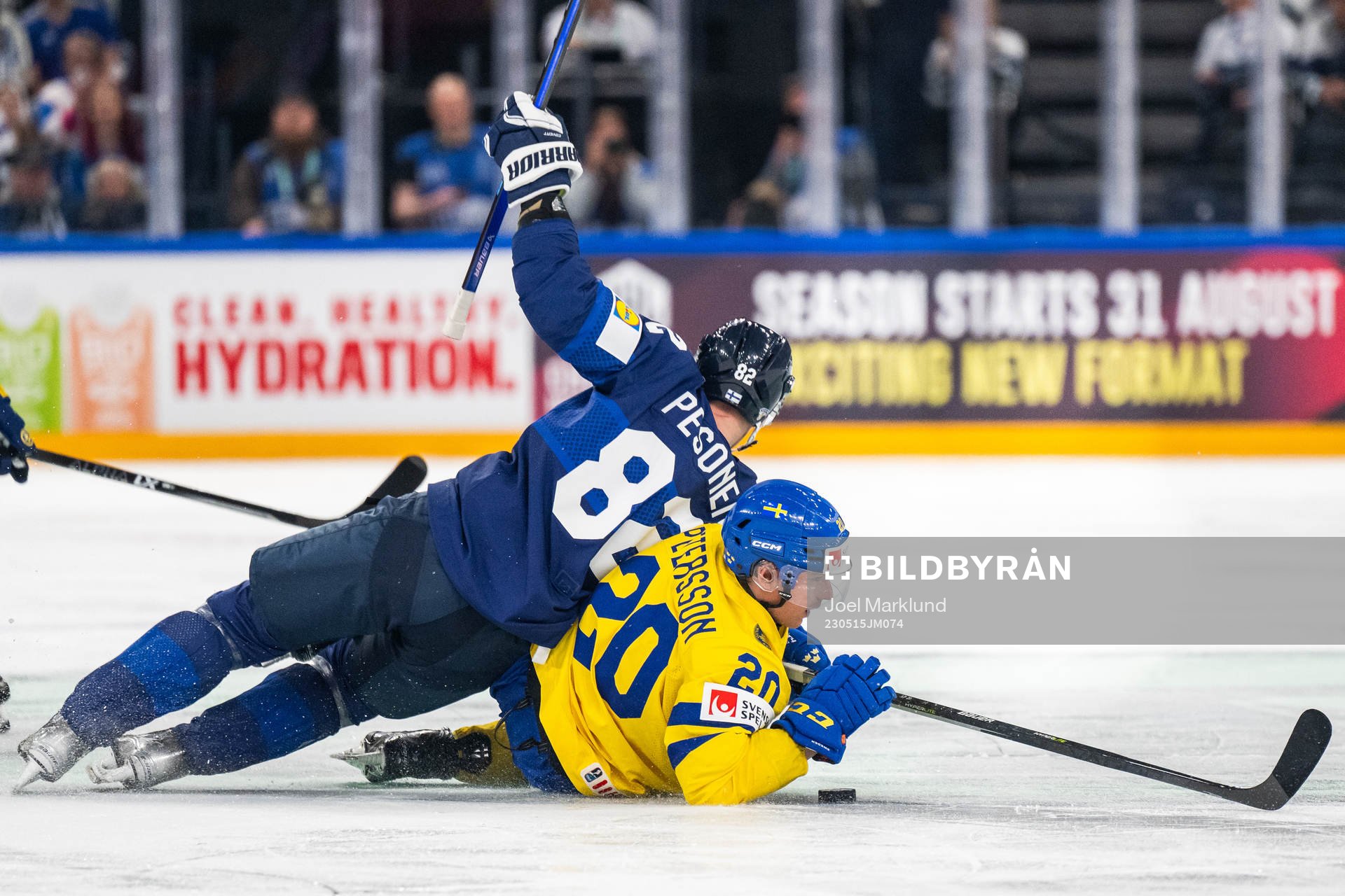 Harri Pesonen of Finland and André Petersson of Sweden
