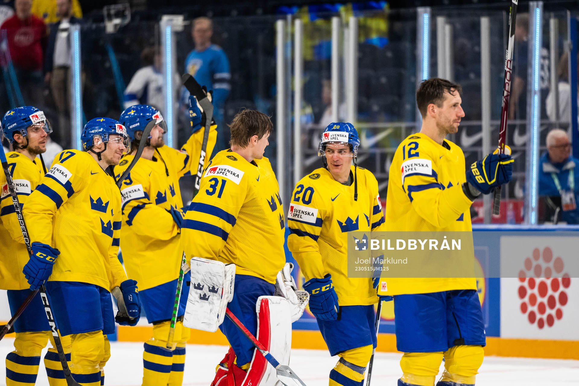Pär Lindholm, goaltender Lars Johansson, André Petersson