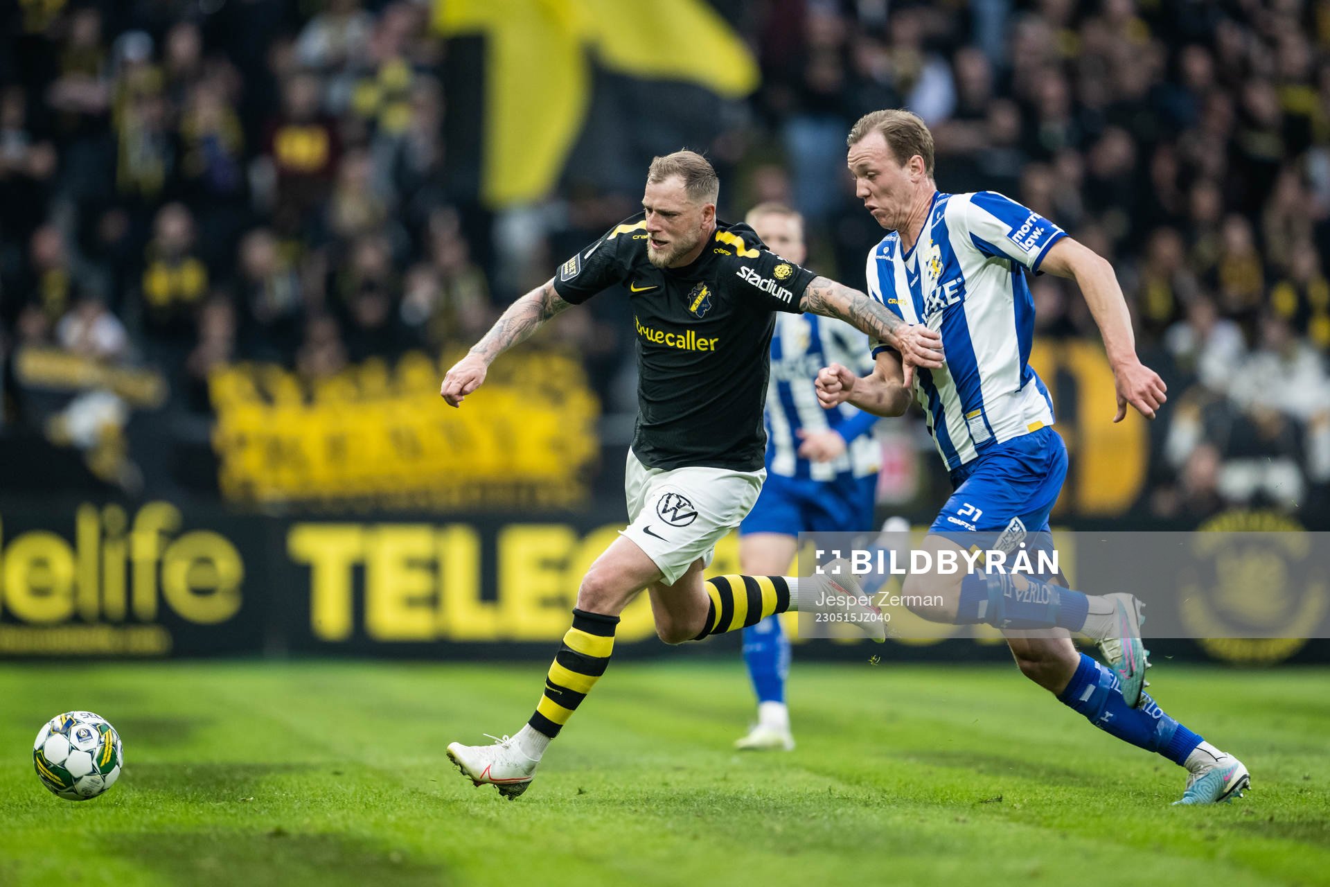 AIKs John Guidetti och IFK Göteborgs Adam Carlén