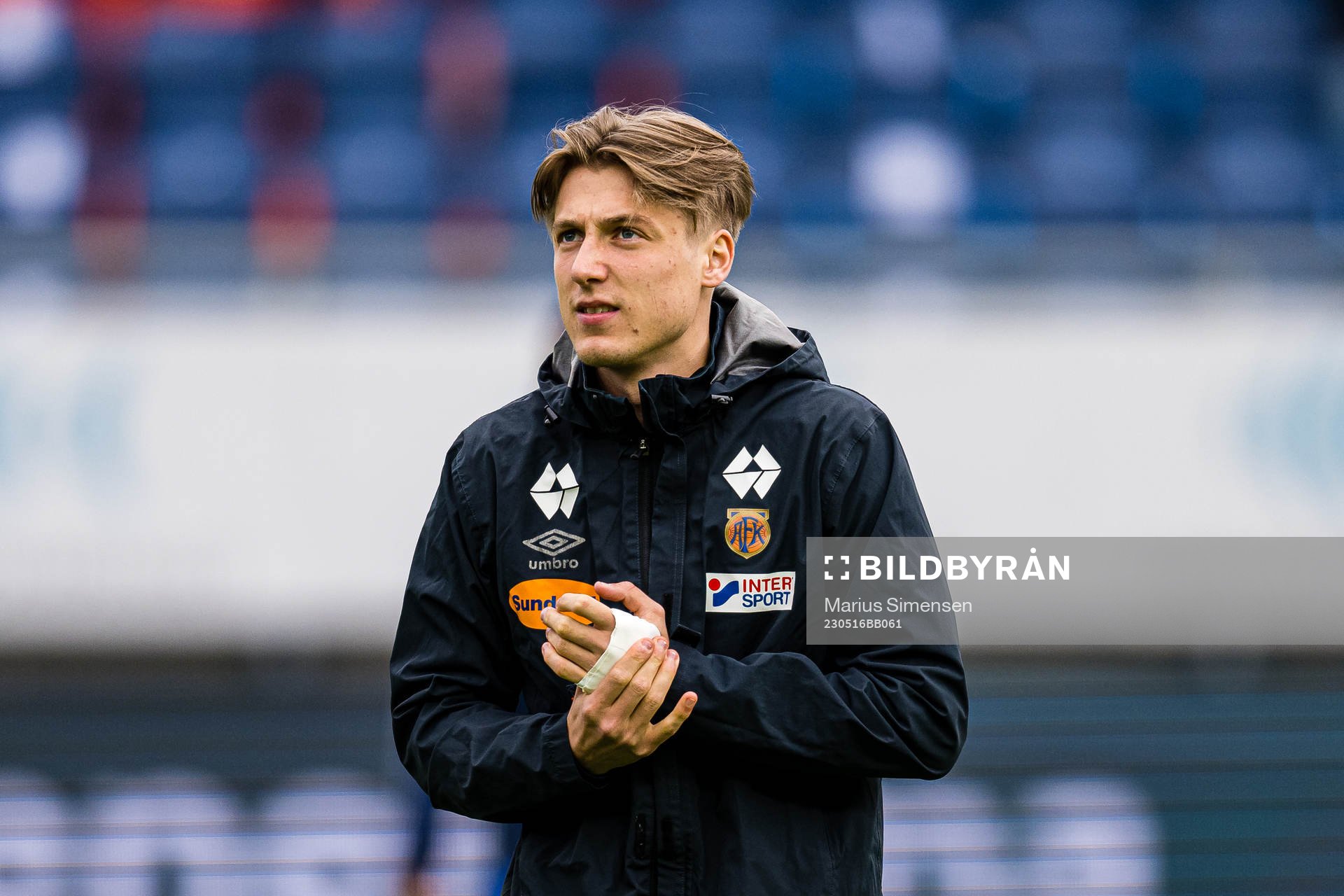 Markus Karlsbakk of Aalesund warms up