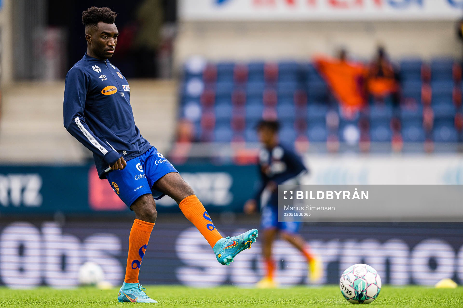 John Kitolano of Aalesund warms up