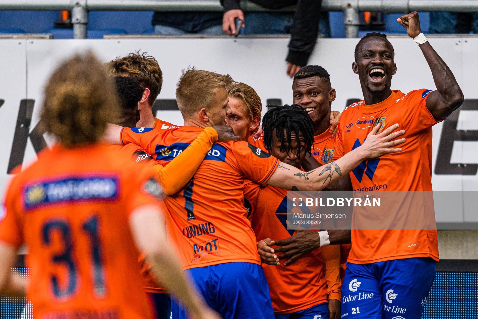 Isaac Atanga of Aalesund celebrates