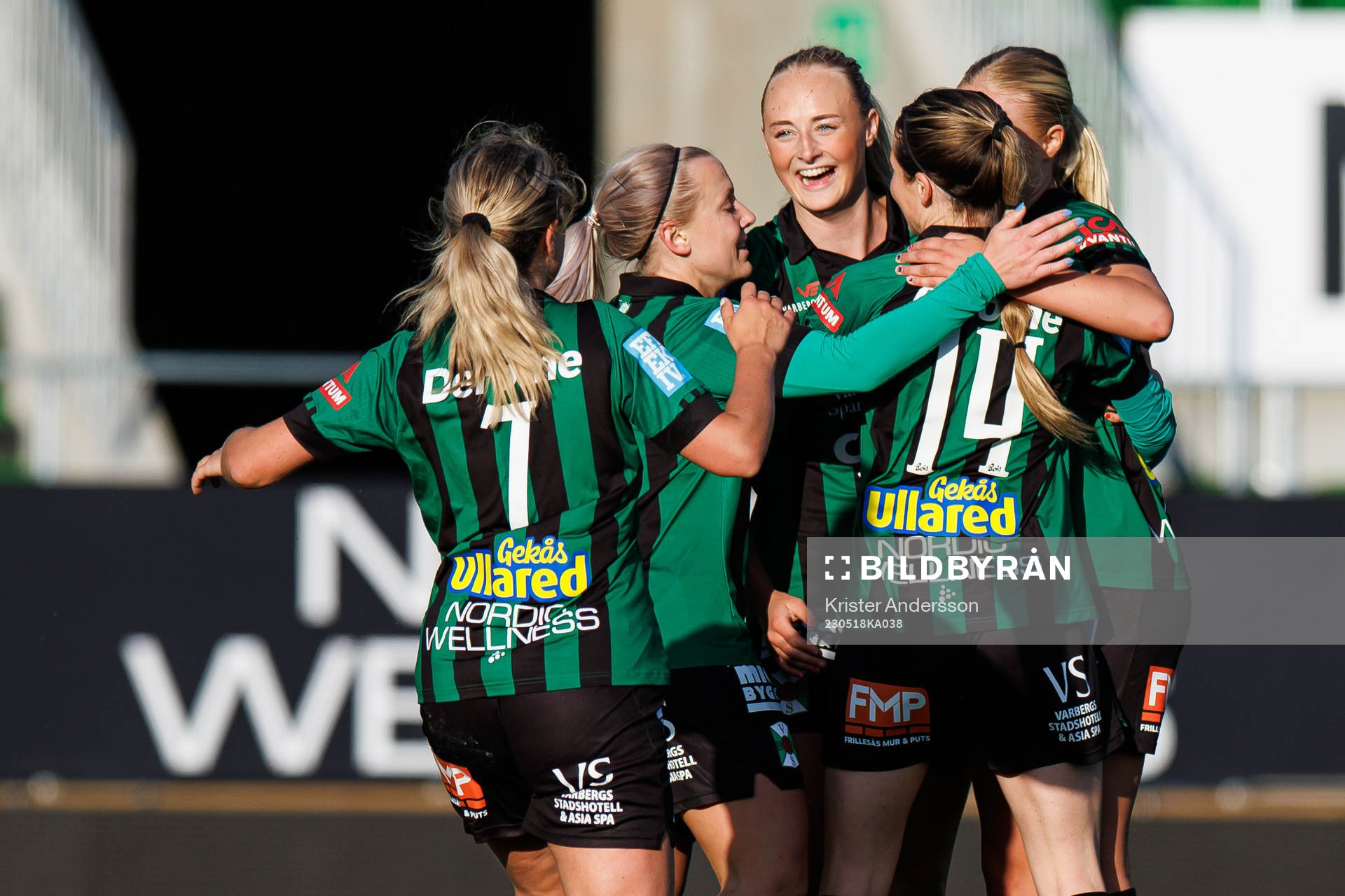 Varbergs spelare jublar