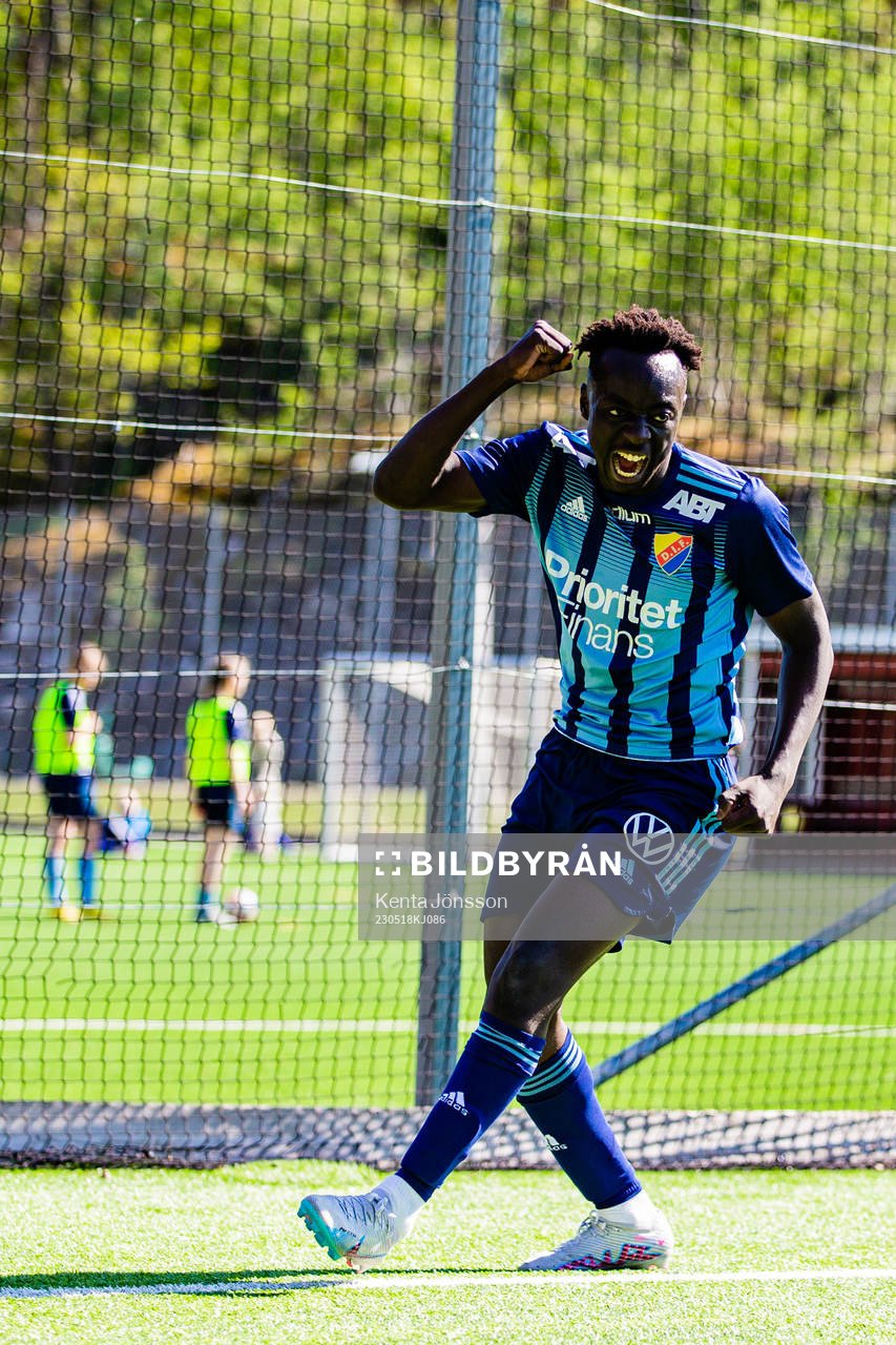 Djurgårdens Kalipha Jawla jublar