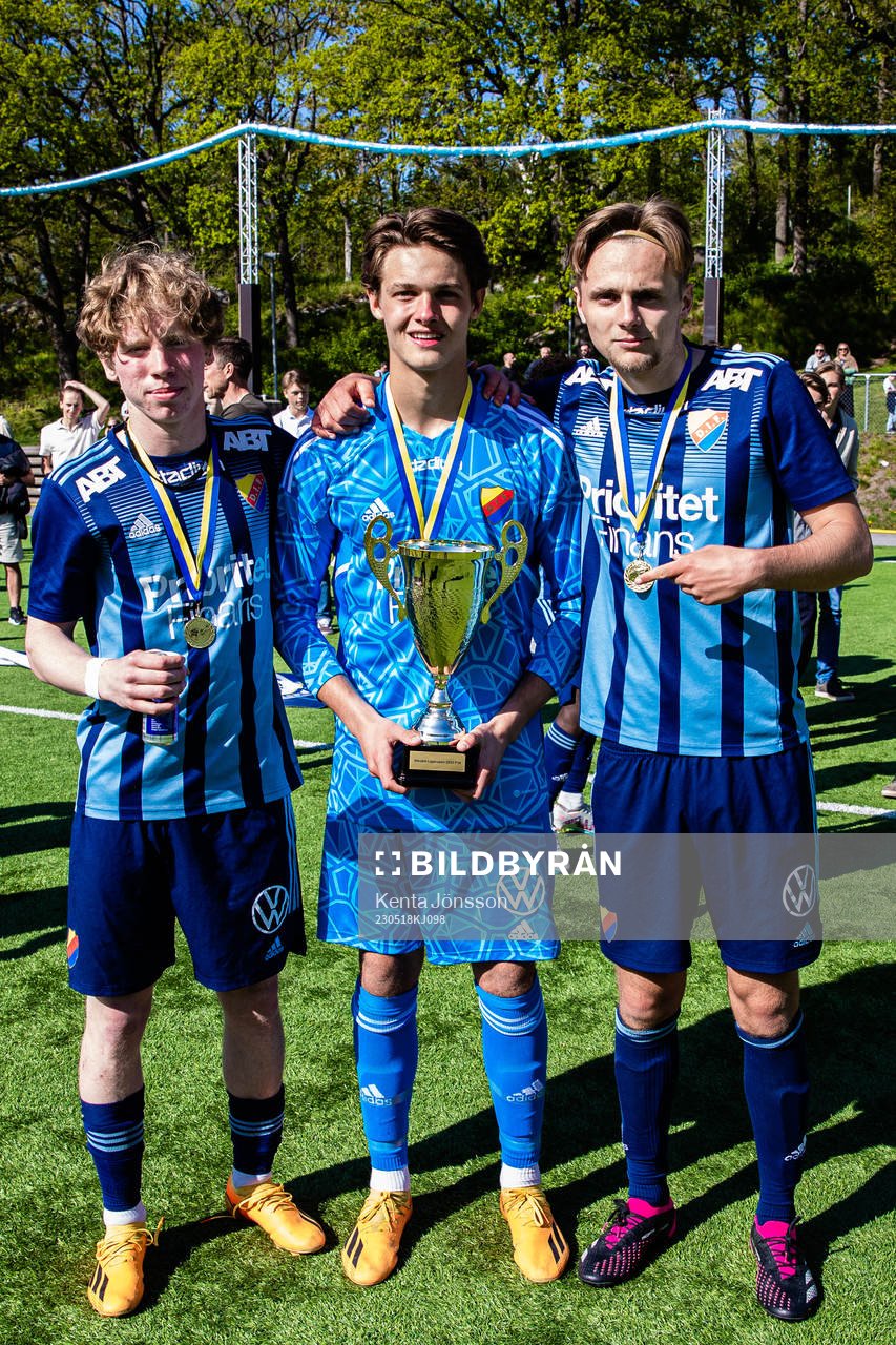 Djurgårdens Tom Dahlin, målvakt Max Croon och Oscar