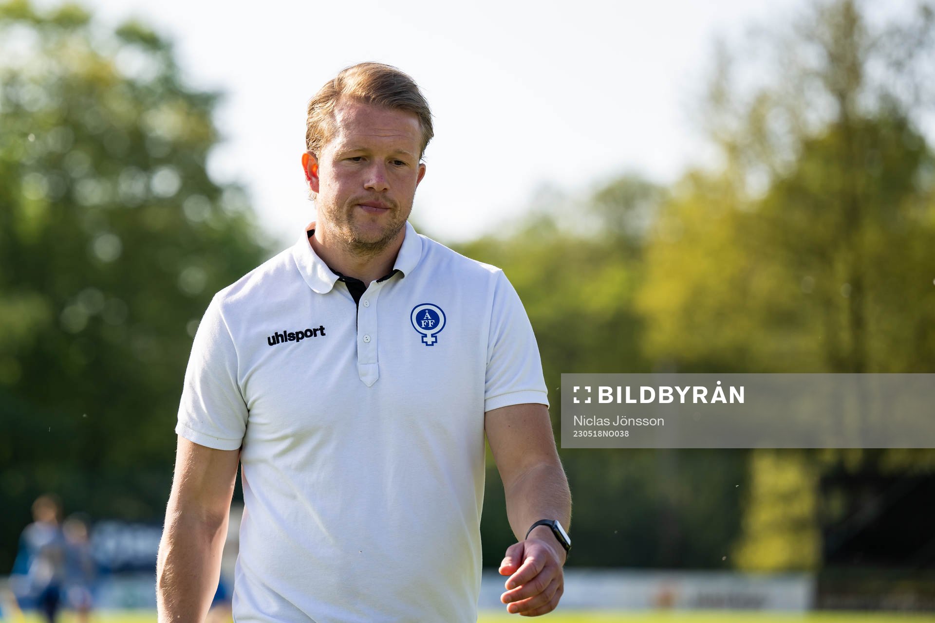 Åtvidabergs FFs tränare Anders Bååth deppar