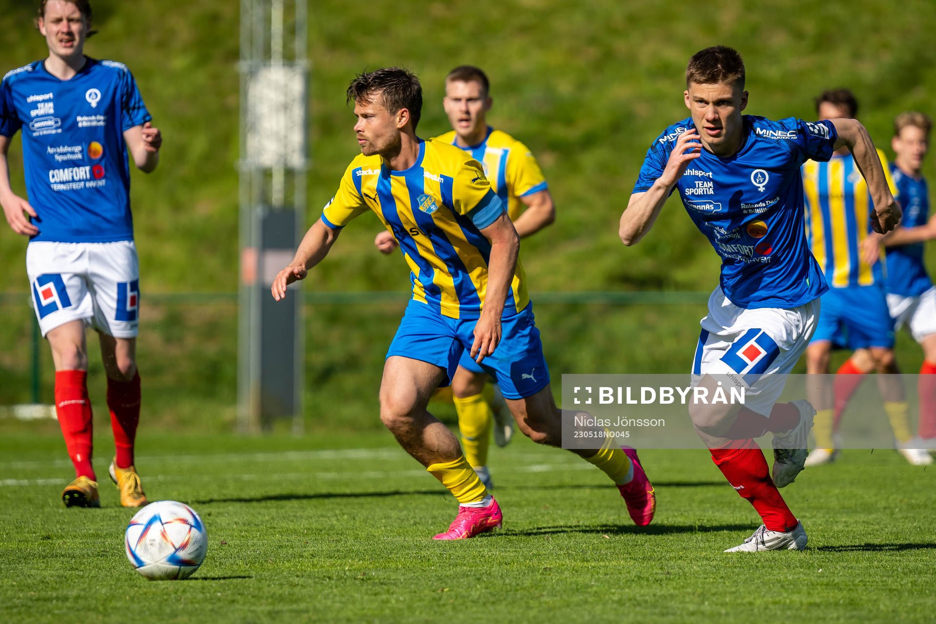 Eskilsminne IFs Lucas Ohlander  och Åtvidabergs FFs Albin