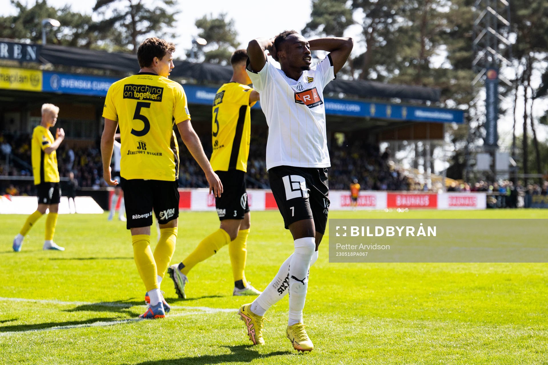 Häckens Benie Adama Traore deppar