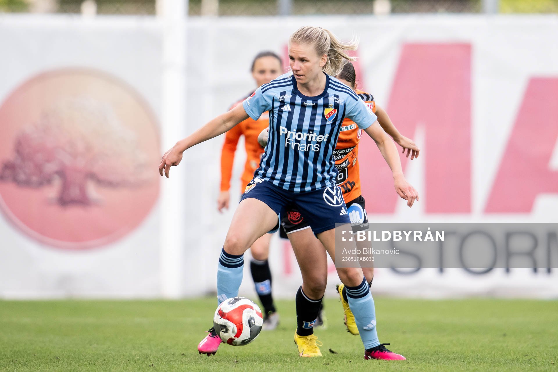 Djurgårdens Nellie Lilja under fotbollsmatchen i Damallsvenskan mellan Kristianstad och Djurgården den 19 maj 2023 i Kristianstad.