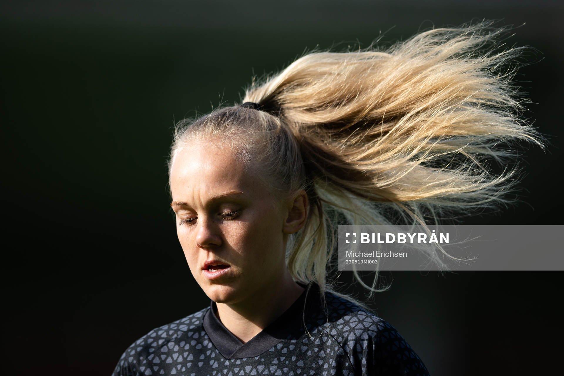 Häckens Molly Johansson innan fotbollsmatchen i