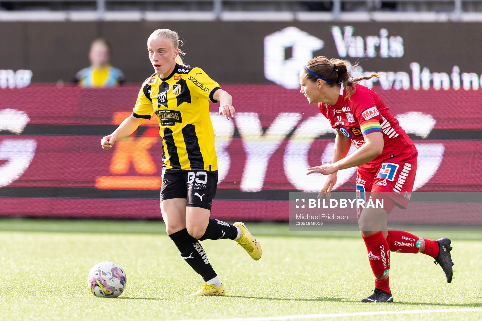Häckens Anna Sandberg och Linköpings Emma Lennartsson