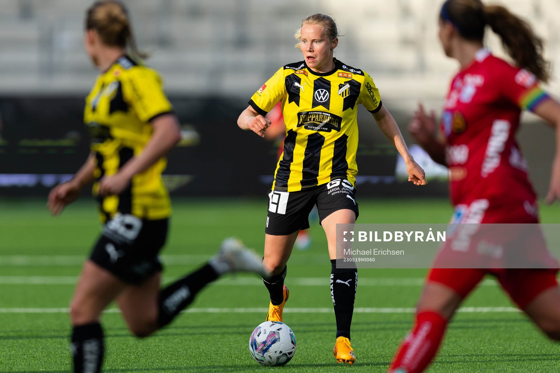 Häckens Julie Blakstad