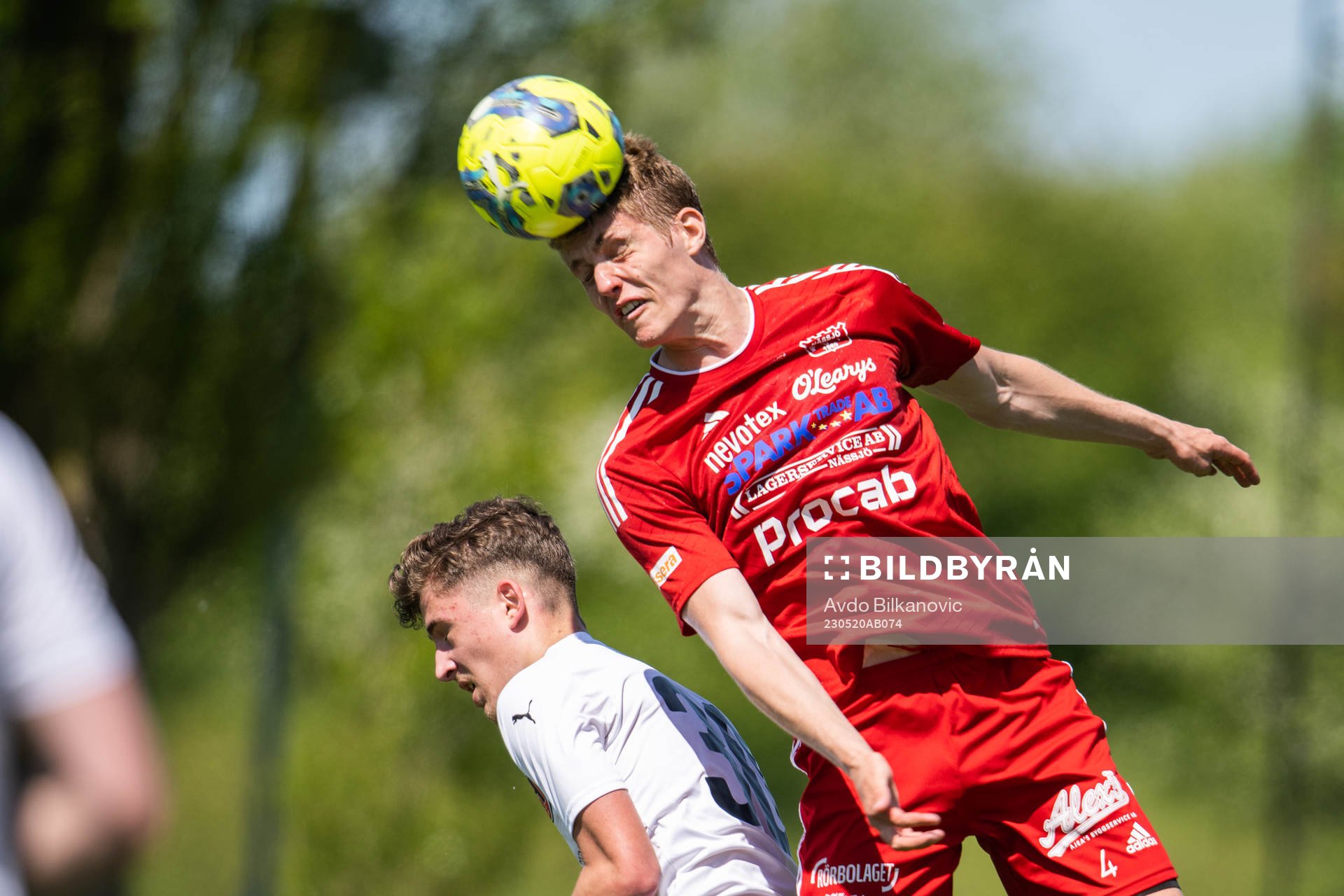 Hittarp IKs Albion Abaz i nickduell mot Nässjö FFs Simon