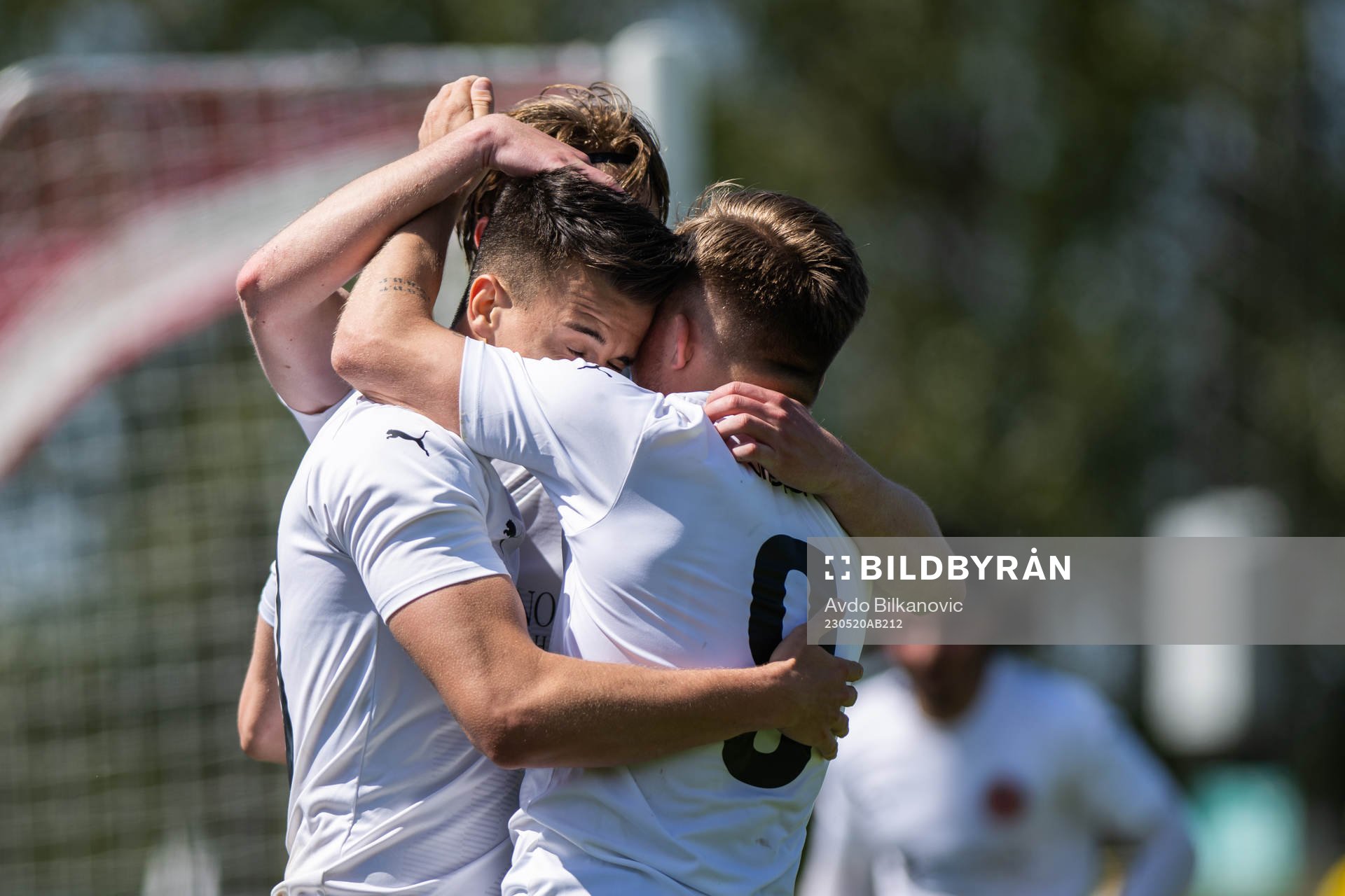 Hittarp IKs Teddy Bermudez och Olle Heideman jublar