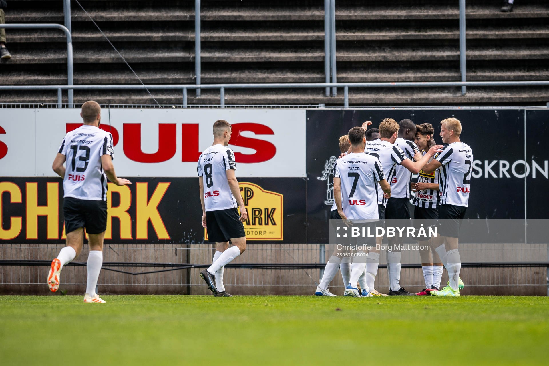 Landskronas spelare jublar