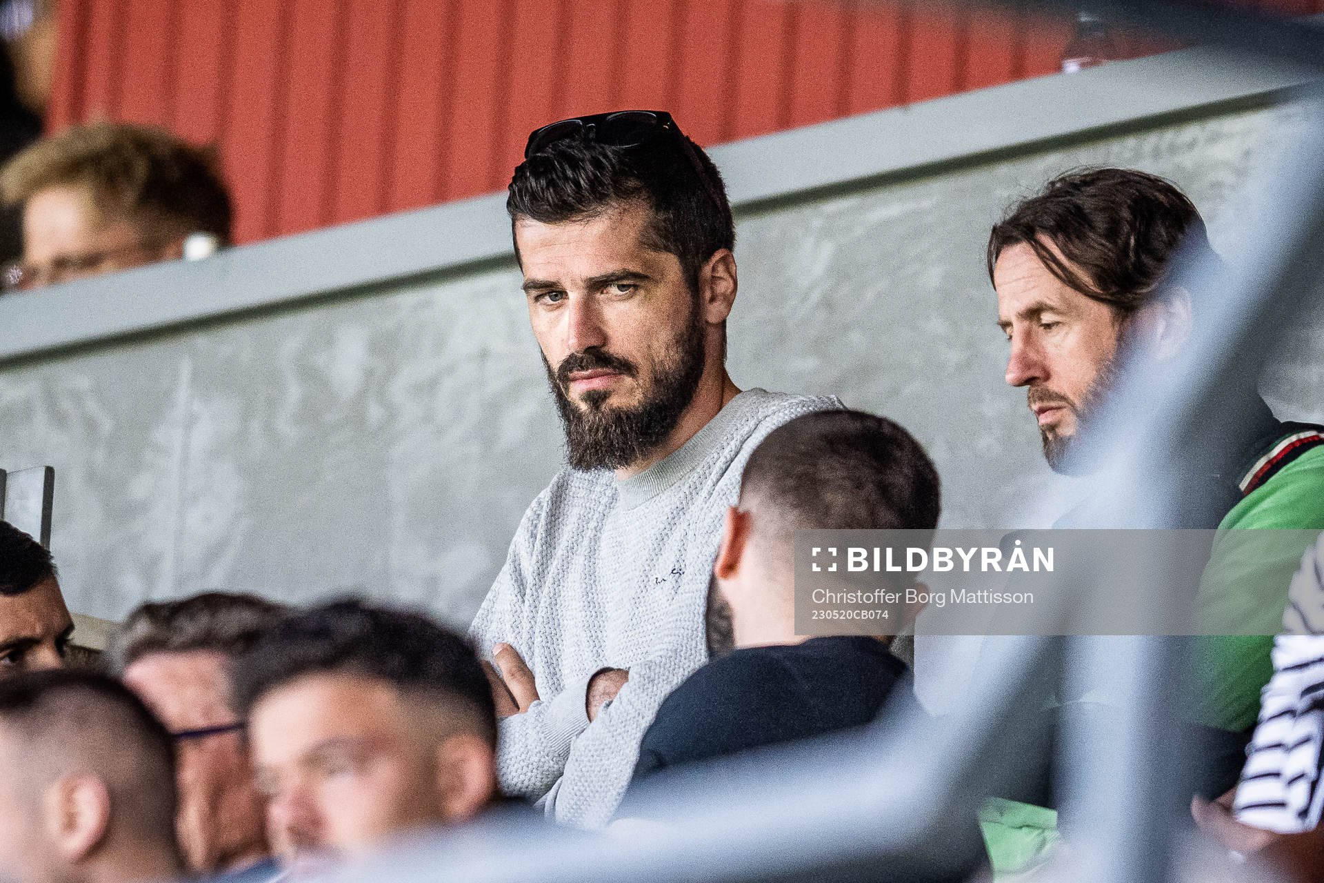 Spelaragenten Ajsel Kujovic på läktaren