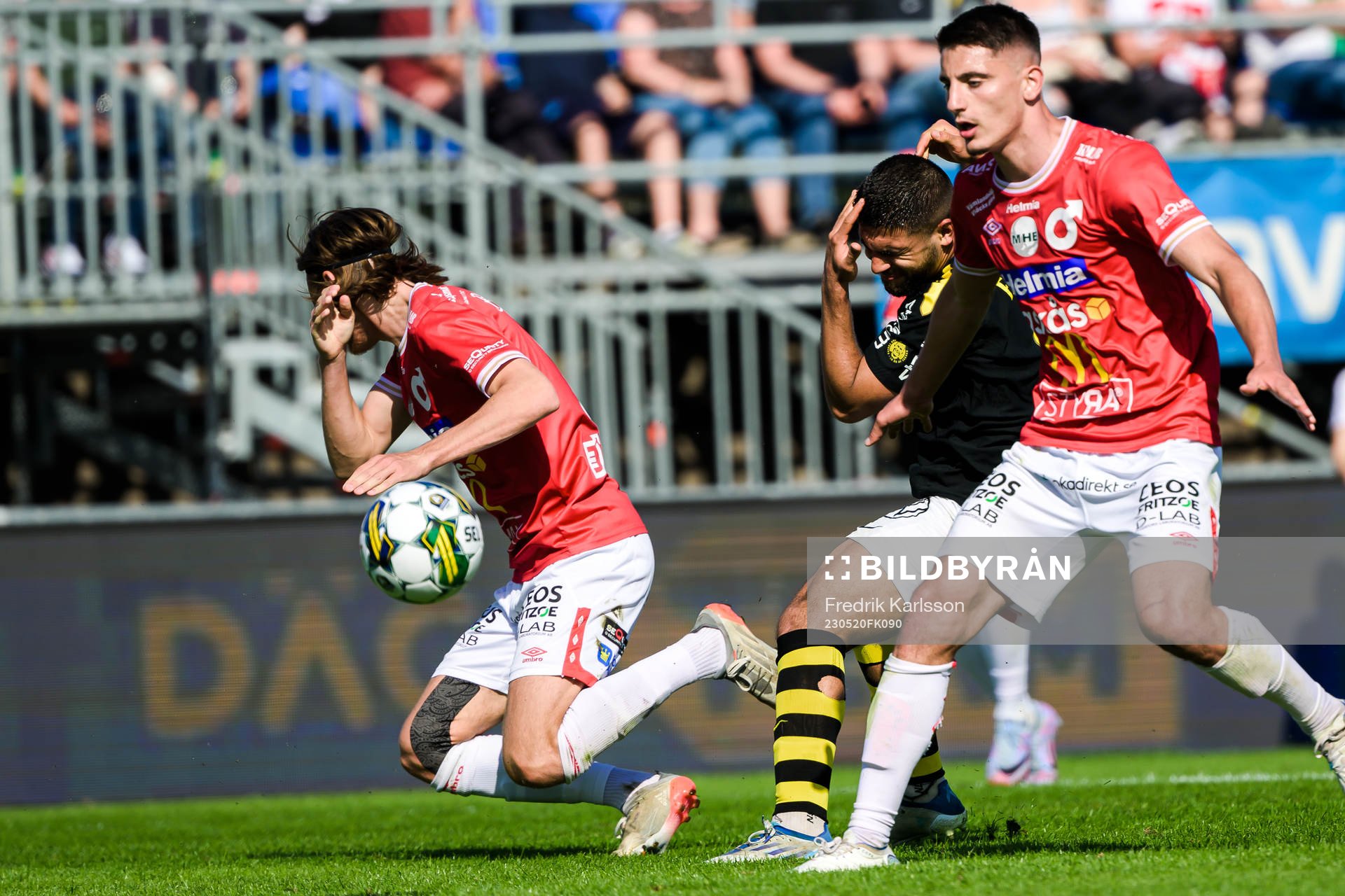 Degerfors Gustav Granath och AIKs Omar Faraj
