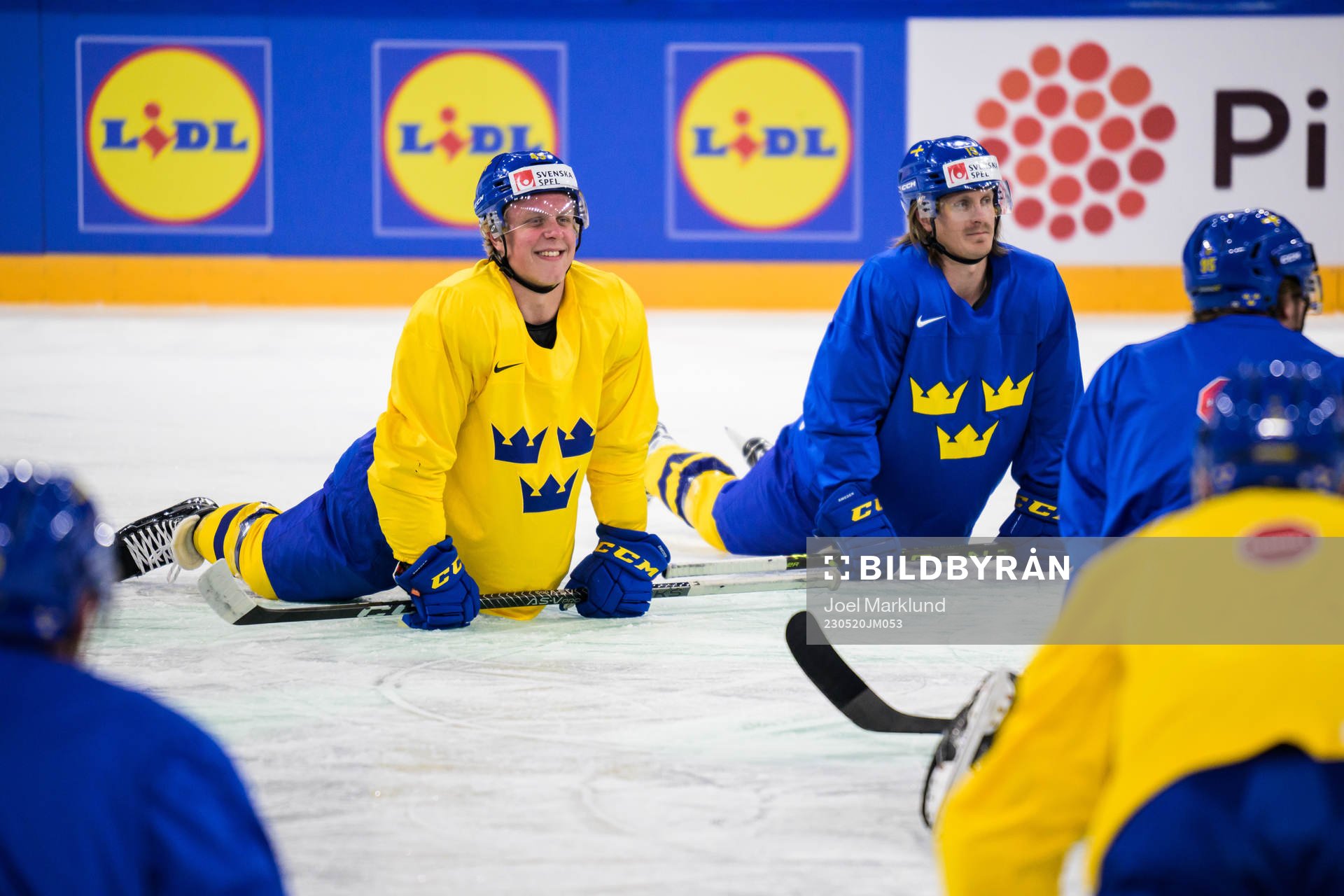 Fabian Zetterlund and Marcus Sörensen of Sweden at a