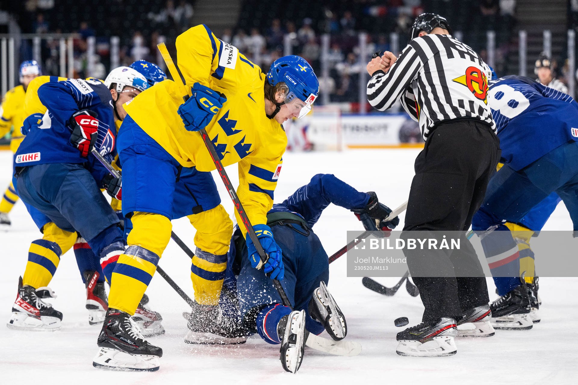 Leo Carlsson of Sweden and Louis Boudon of France