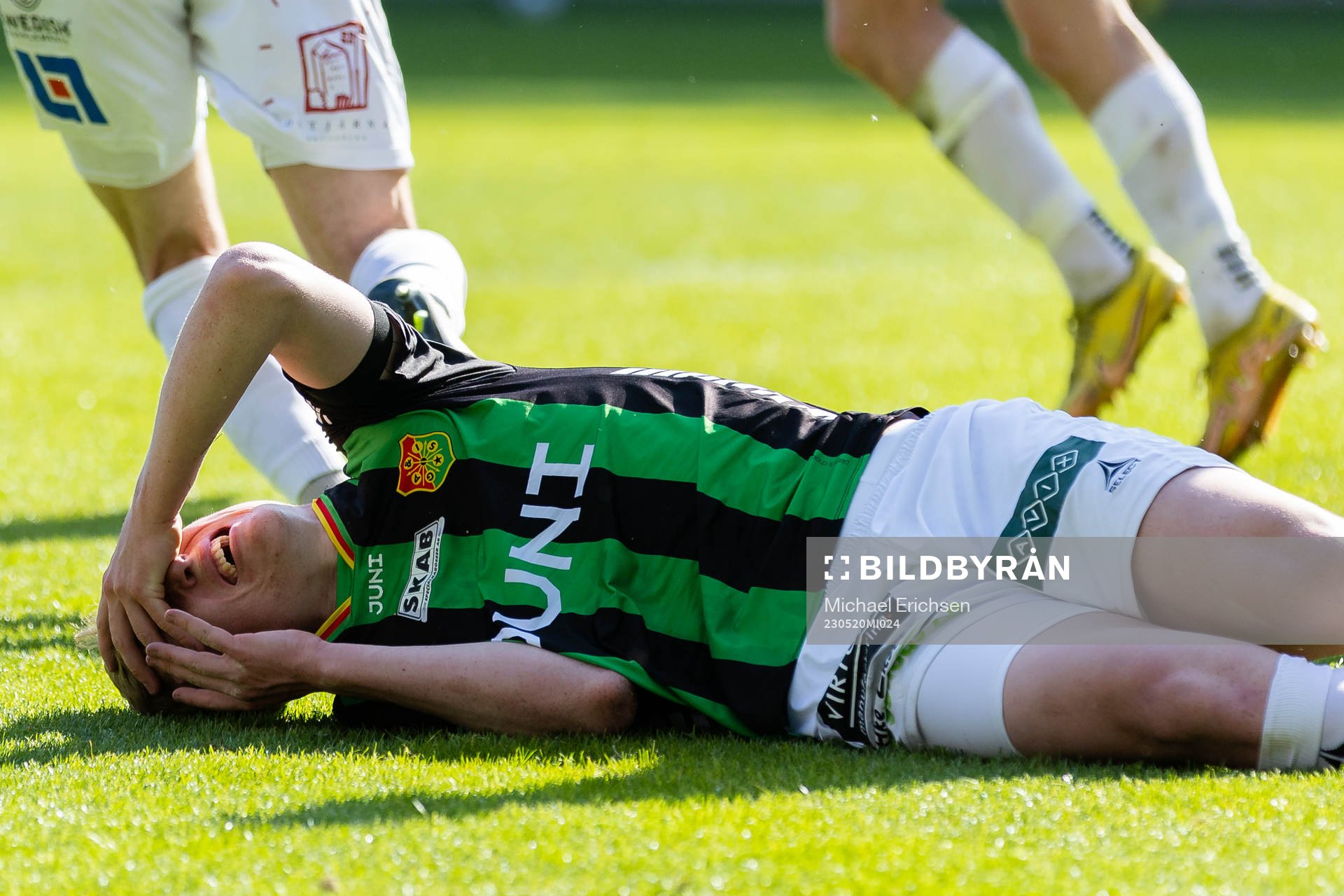 GAIS  Filip Beckman liggande