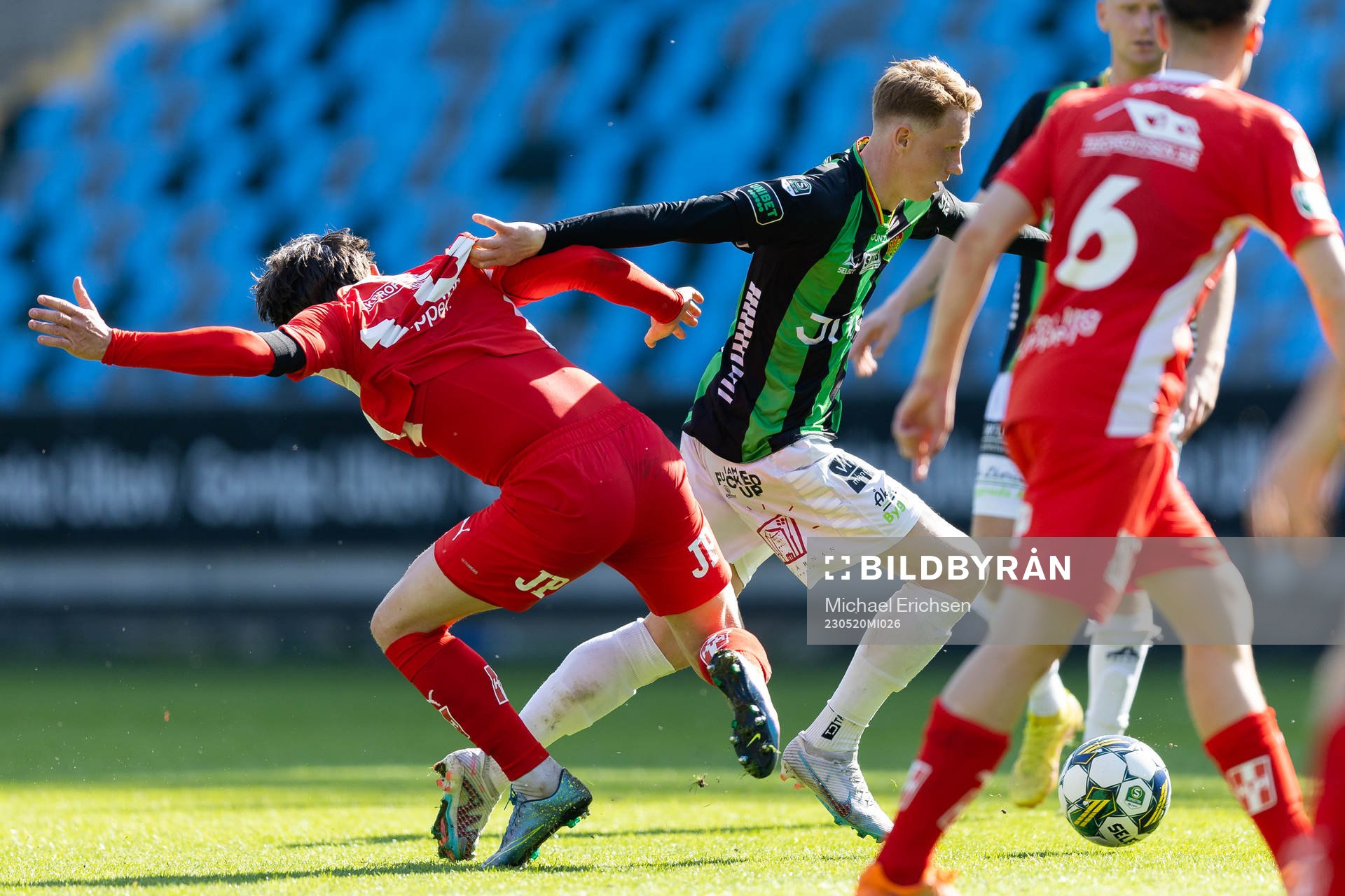 Jönköpings Södras Robin Book och GAIS  Julius Lindberg