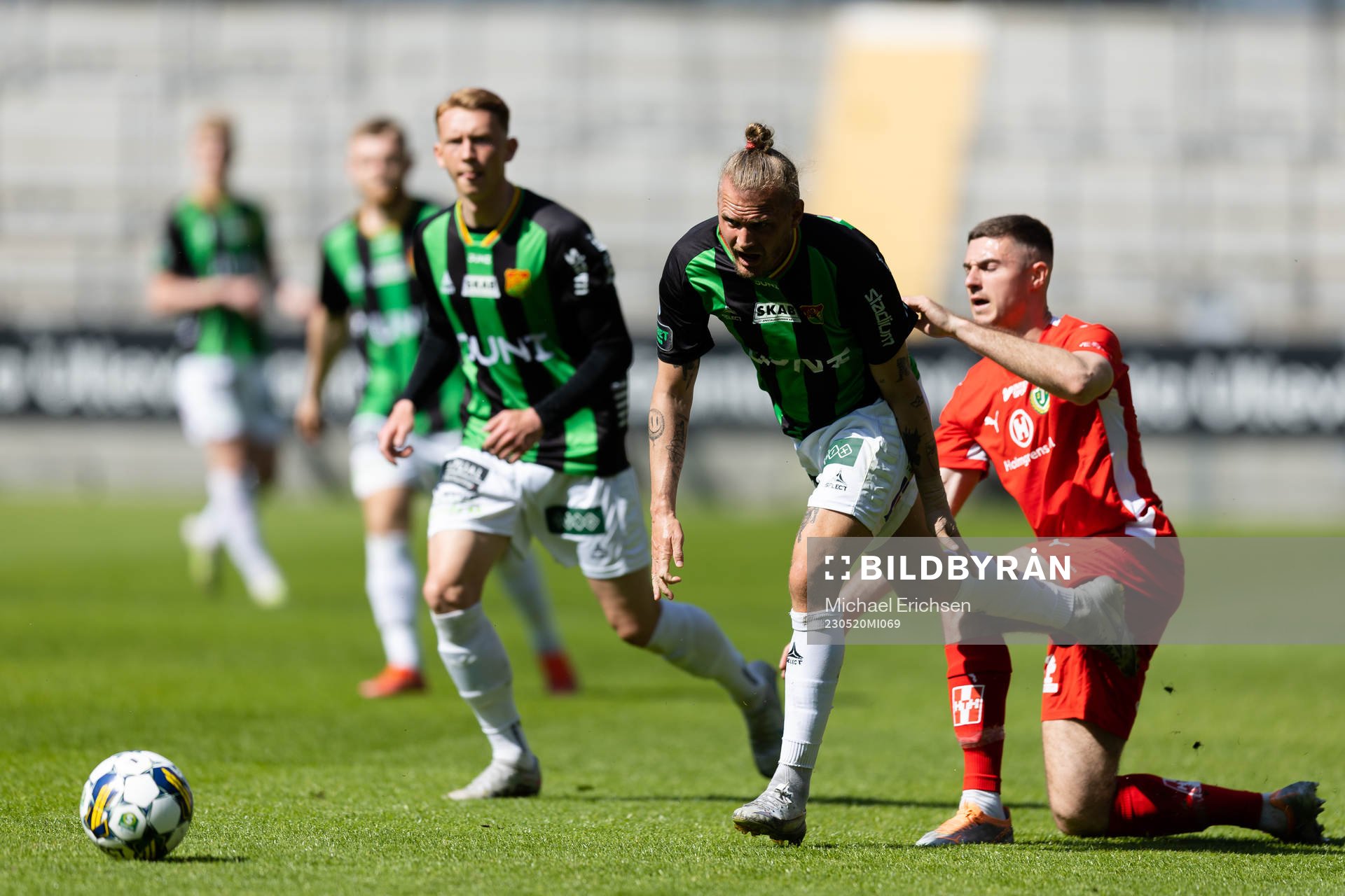 GAIS  Jonas Lindberg och Jönköpings Södras Marko Nikolic