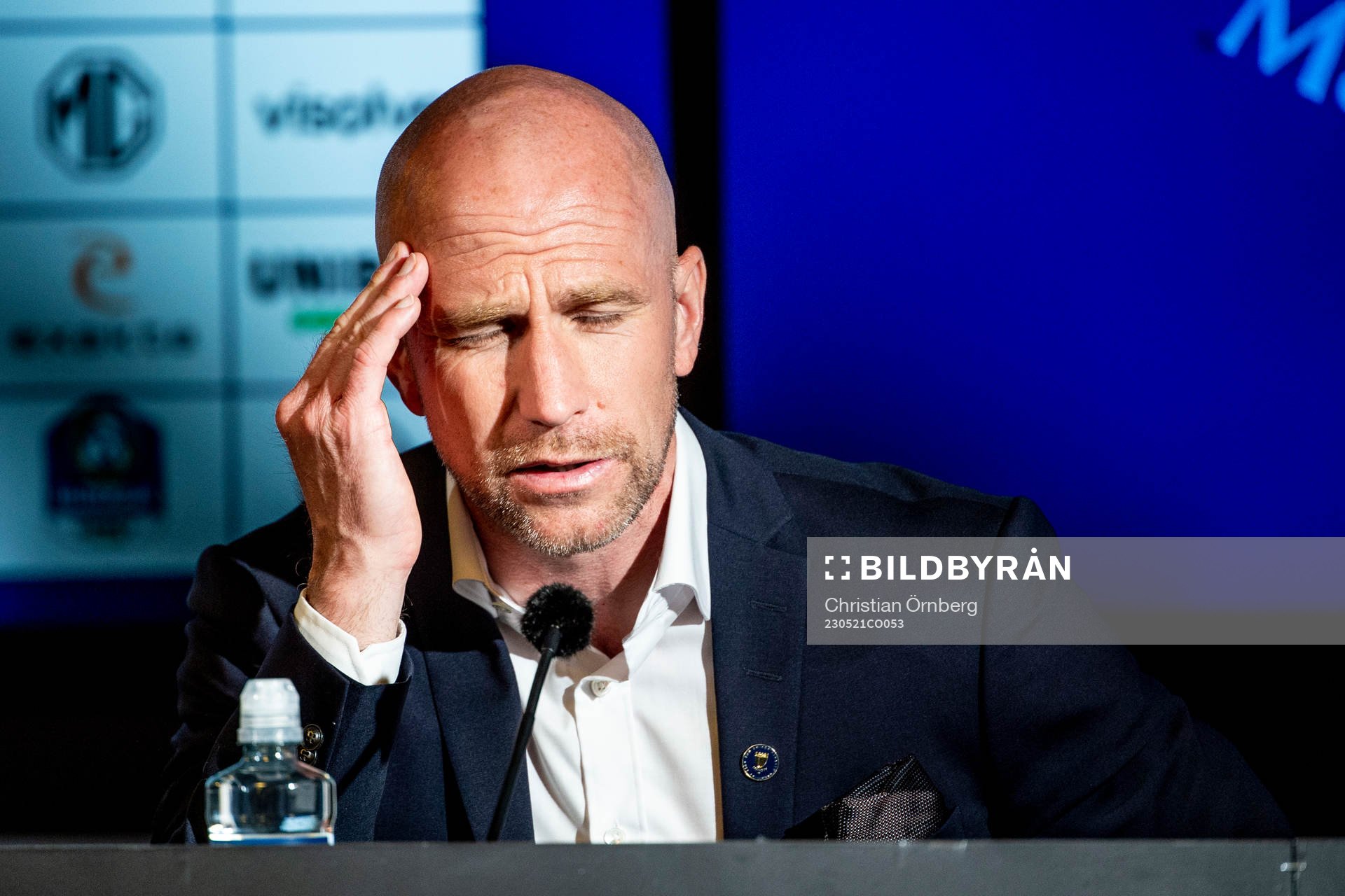 Malmö FFs tränare Henrik Rydström på en presskonferens