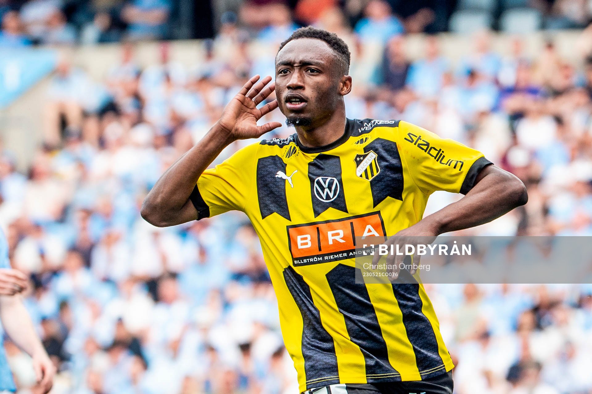 Häckens Benie Adama Traore jublar